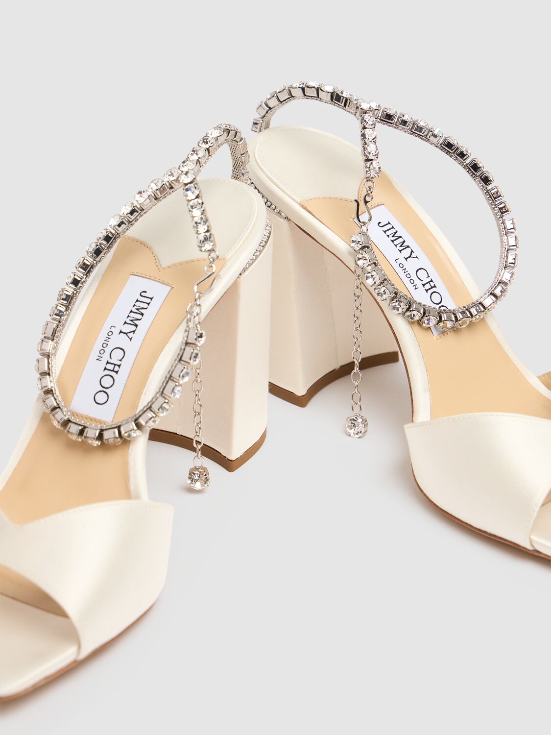 Jimmy Choo 85mm Saeda Satin Sandals In Elfenbein