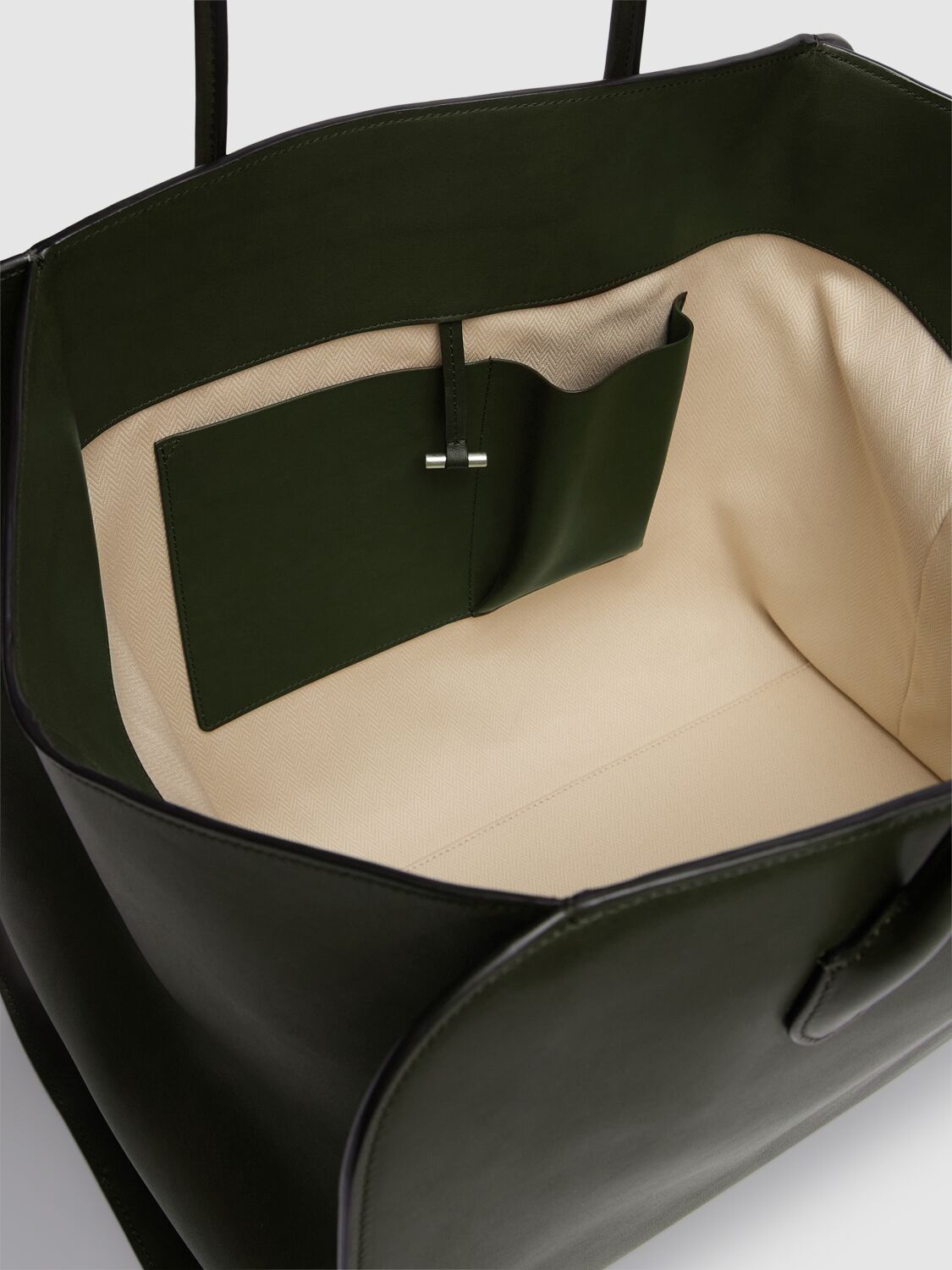 THE ROW MARLO 17 SADDLE LEATHER TOTE BAG 