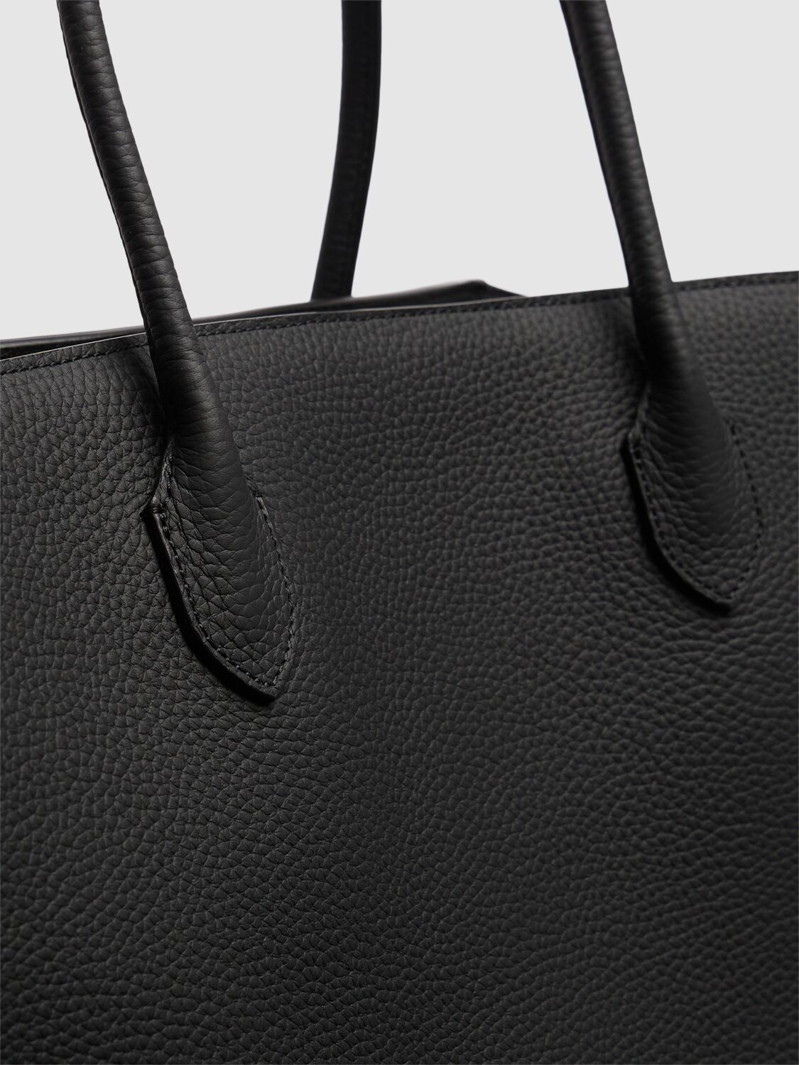 The Row Marlo 17 Matte Grain Leather Tote Bag In Black Ans