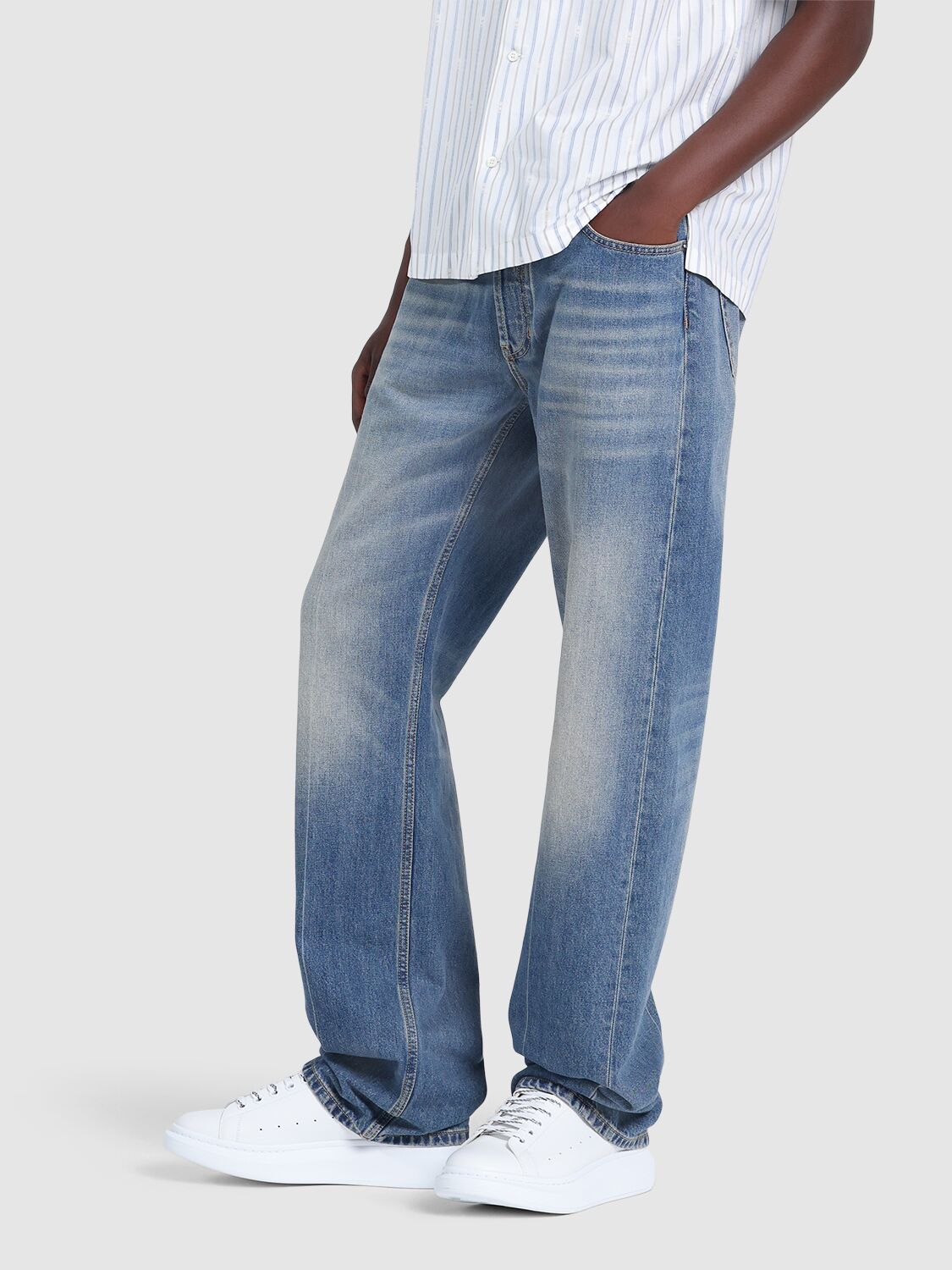Alexander Mcqueen White Sneakers With Logo Lettering On The Rear And Oversize Sole In Leather Man In White