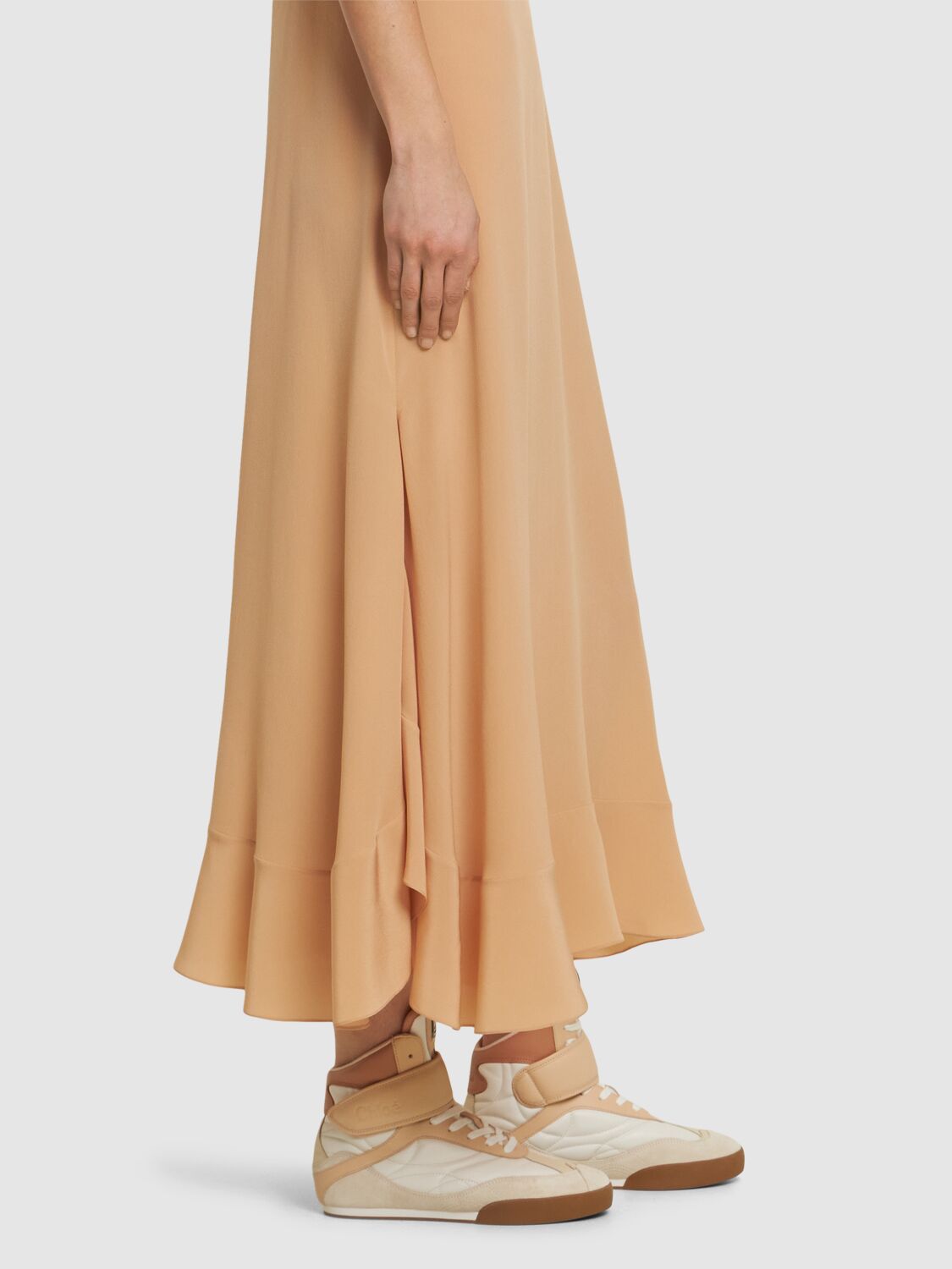 Chloé Kick Low Leather Lace-up Sneakers In Tender Peach
