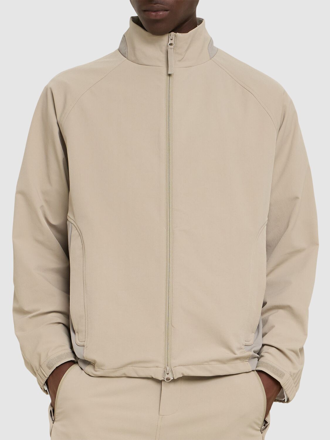 Hiking Patrol Lt Soft Shell Jacket In Beige