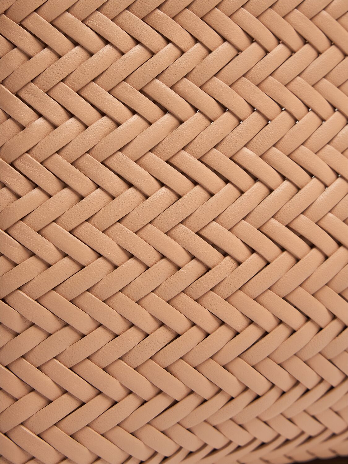 Dragon Diffusion Big Nantucket Woven Leather Basket Bag In Natural