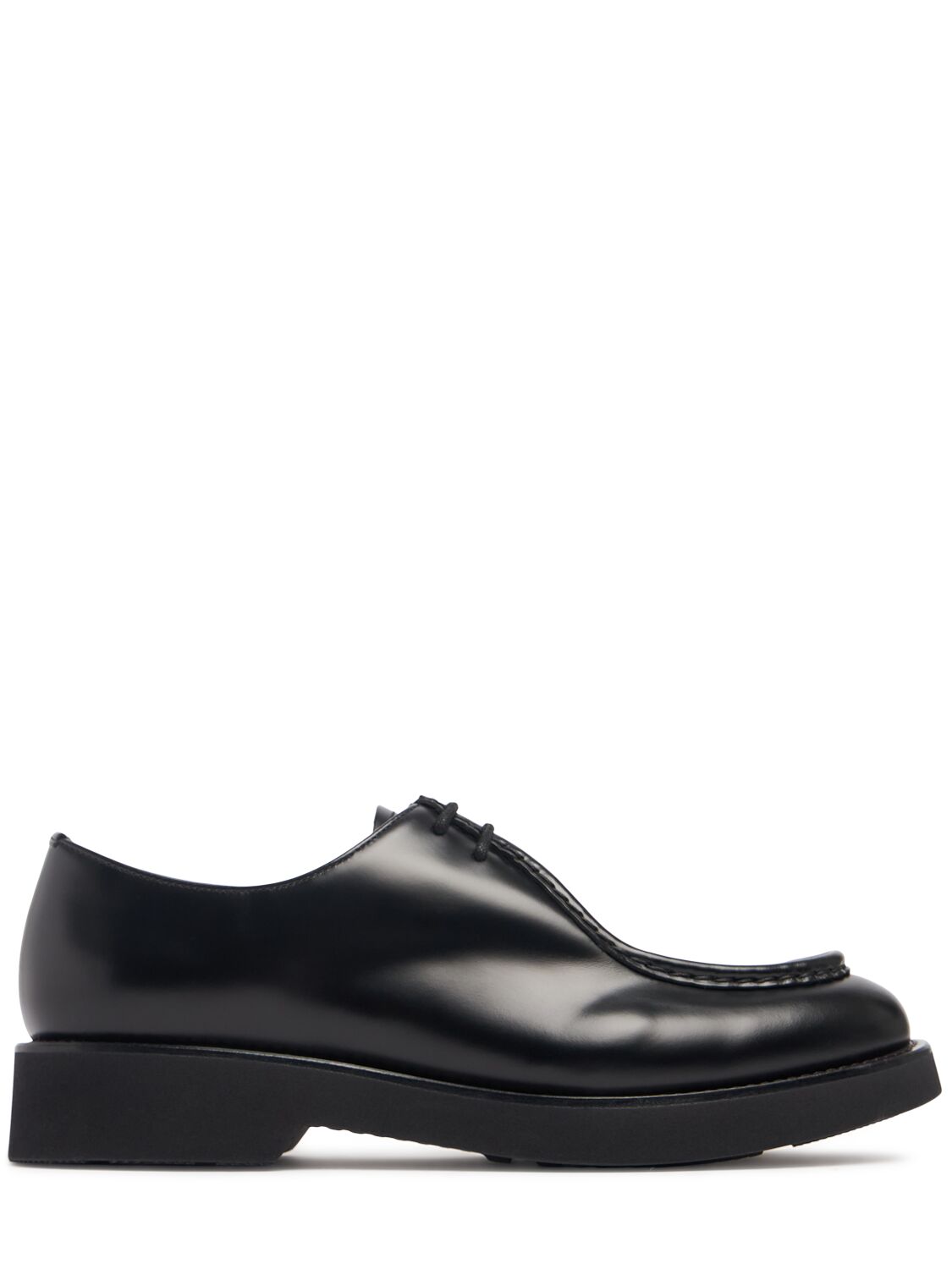 Nelly Lace-up Shoes