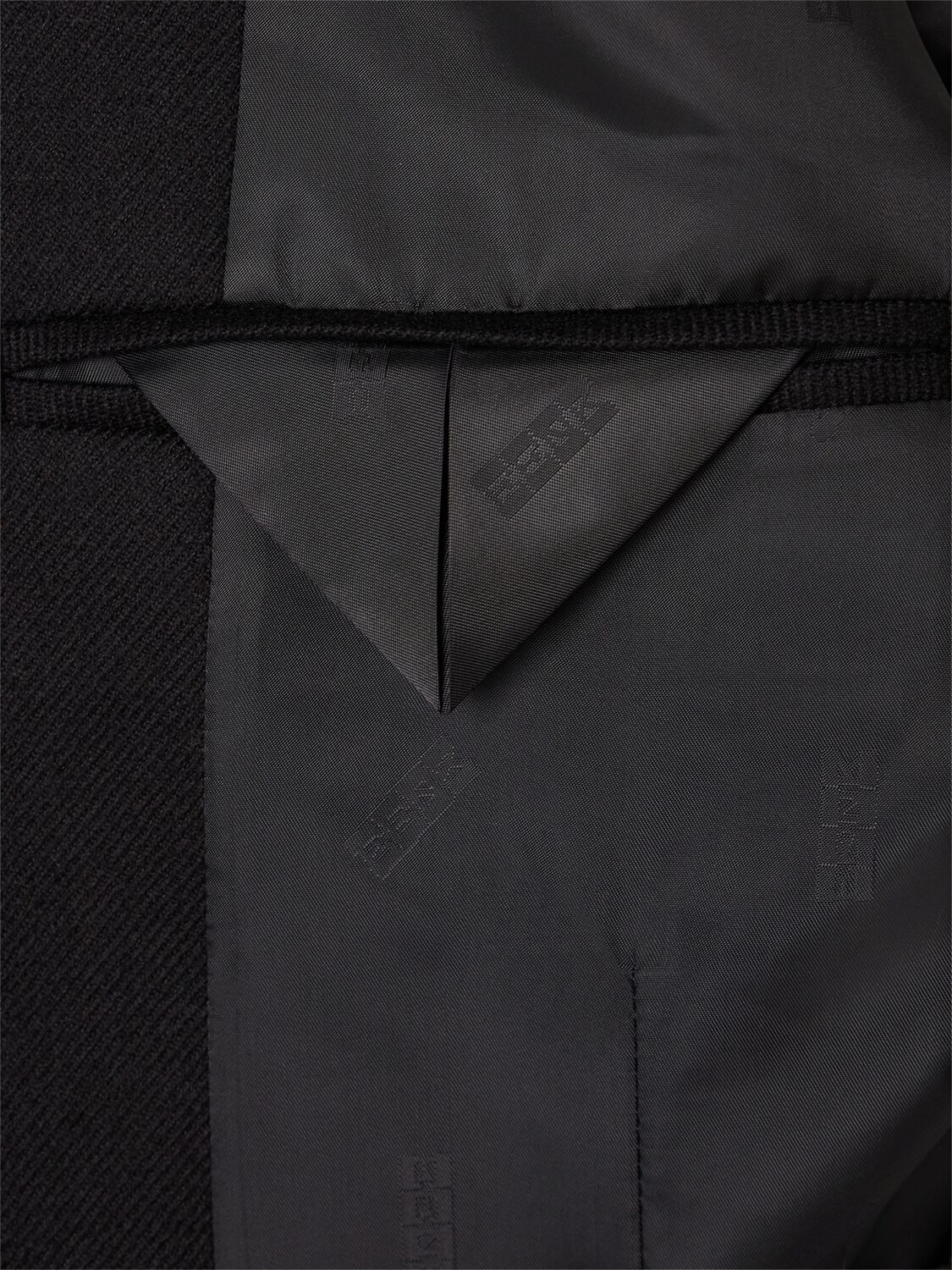 Eenk Transformable Wool Blend Blazer