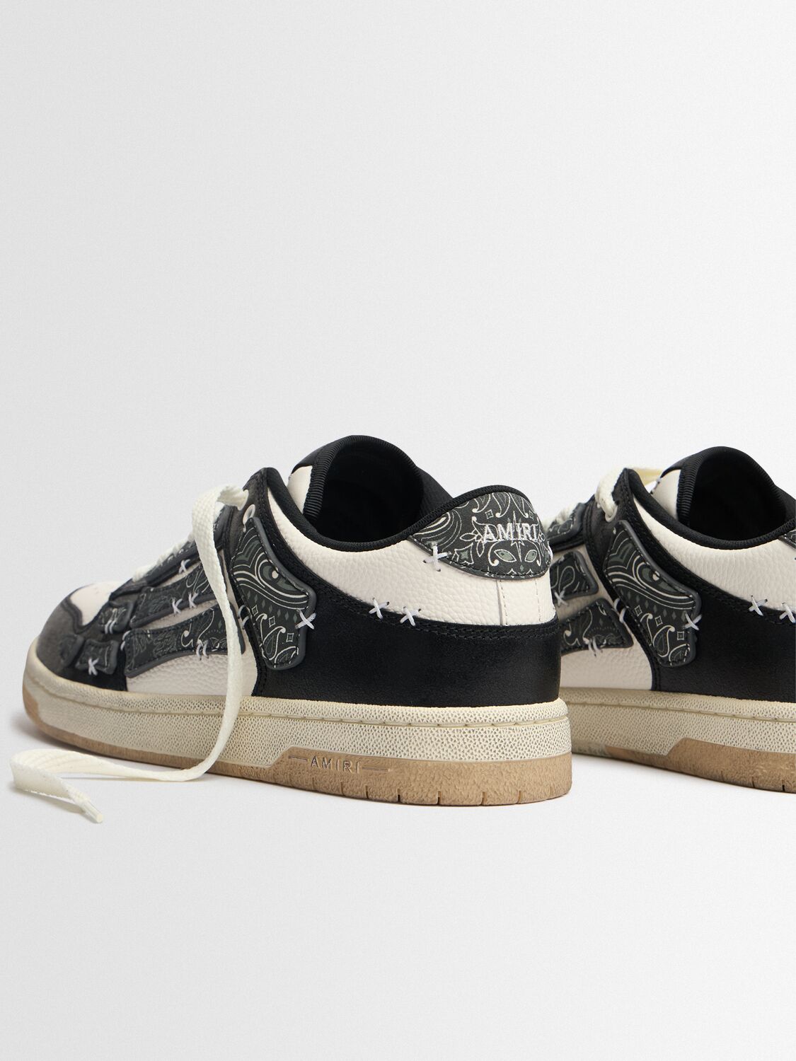 Amiri Skel Top Black Low Top Sneakers With Logo Patch On The Tongue And Logo Lettering On The Heel In Leat