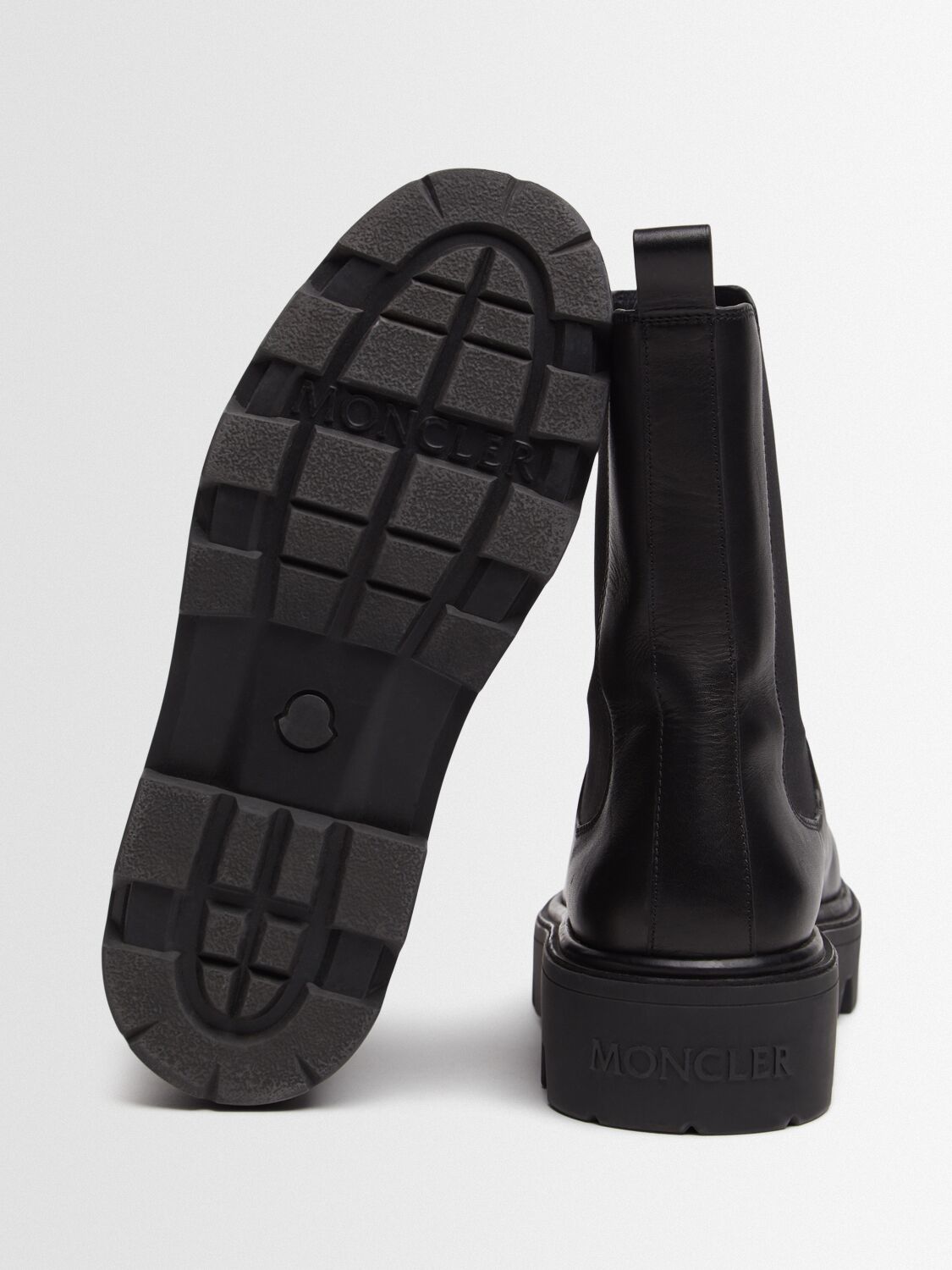 Moncler Aurea Leather Chelsea Boots In Black