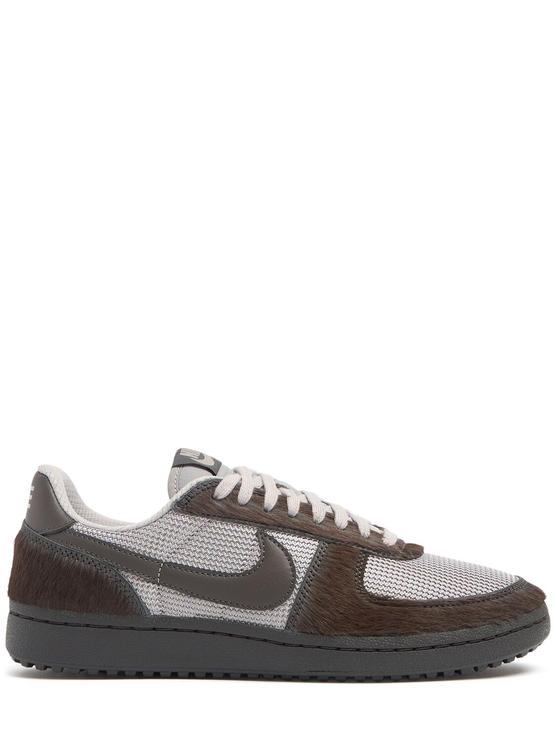 Field General Sneakers