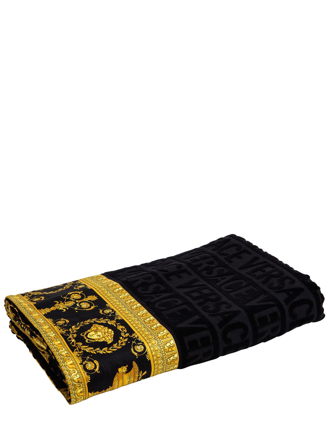 Versace Barocco & Robe Printed Beach Towel In 黑色,金色