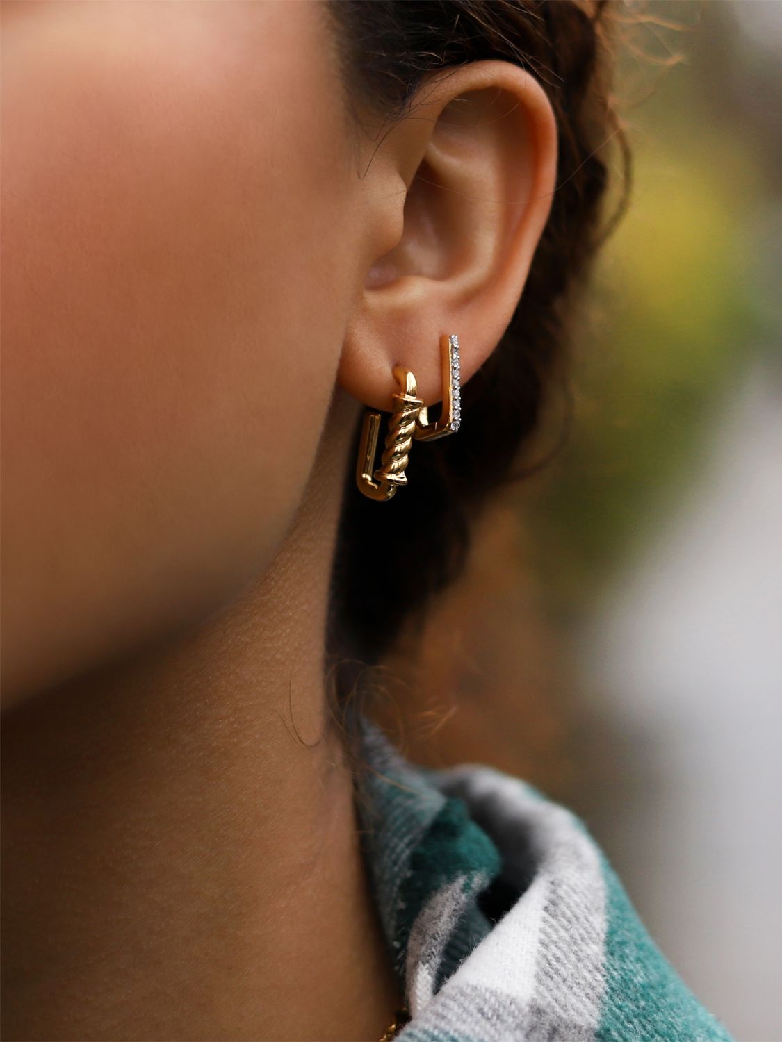 Pavé Ovate Small Squared Earrings