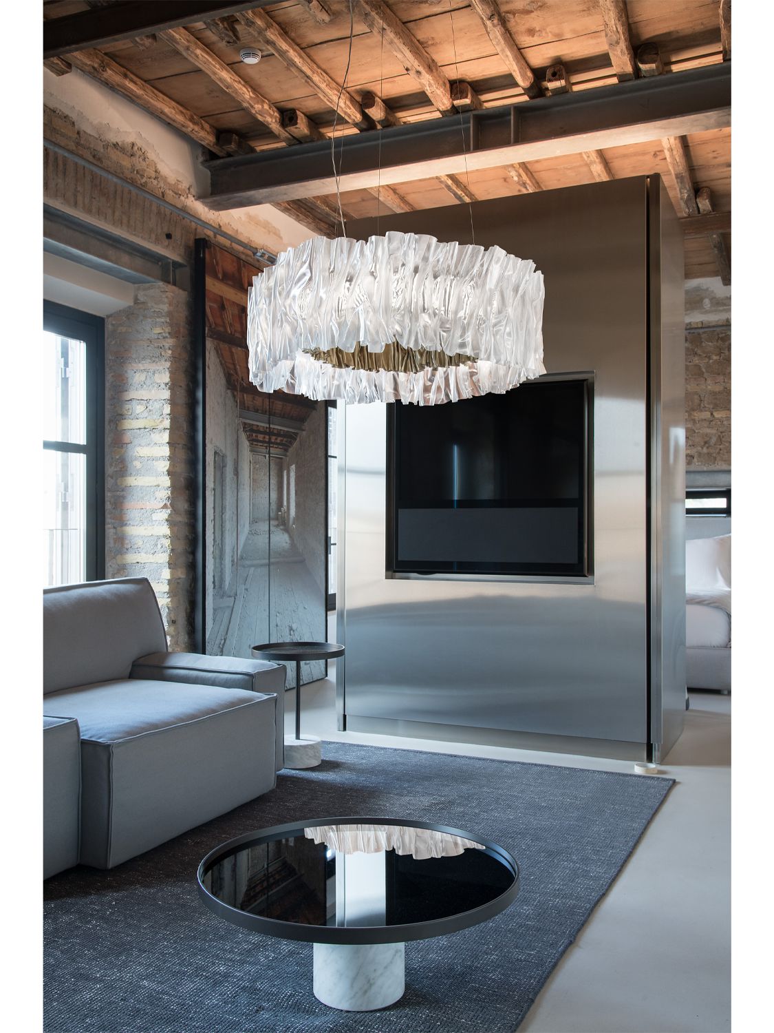 Shop Slamp Accordéon 2700 Kelvin Suspension Lamp In Transparent