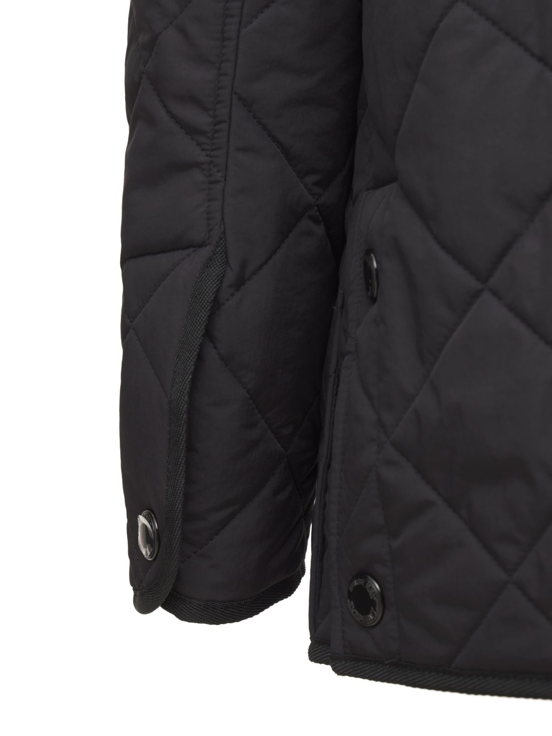 Shop Burberry Cotswold Quilted Nylon Jacket In Schwarz