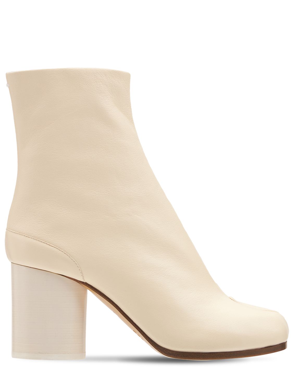 Maison Margiela White Tabi Boots In 奶油色