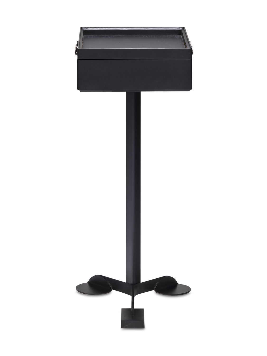 Karakter Comodo Cabinet In Black