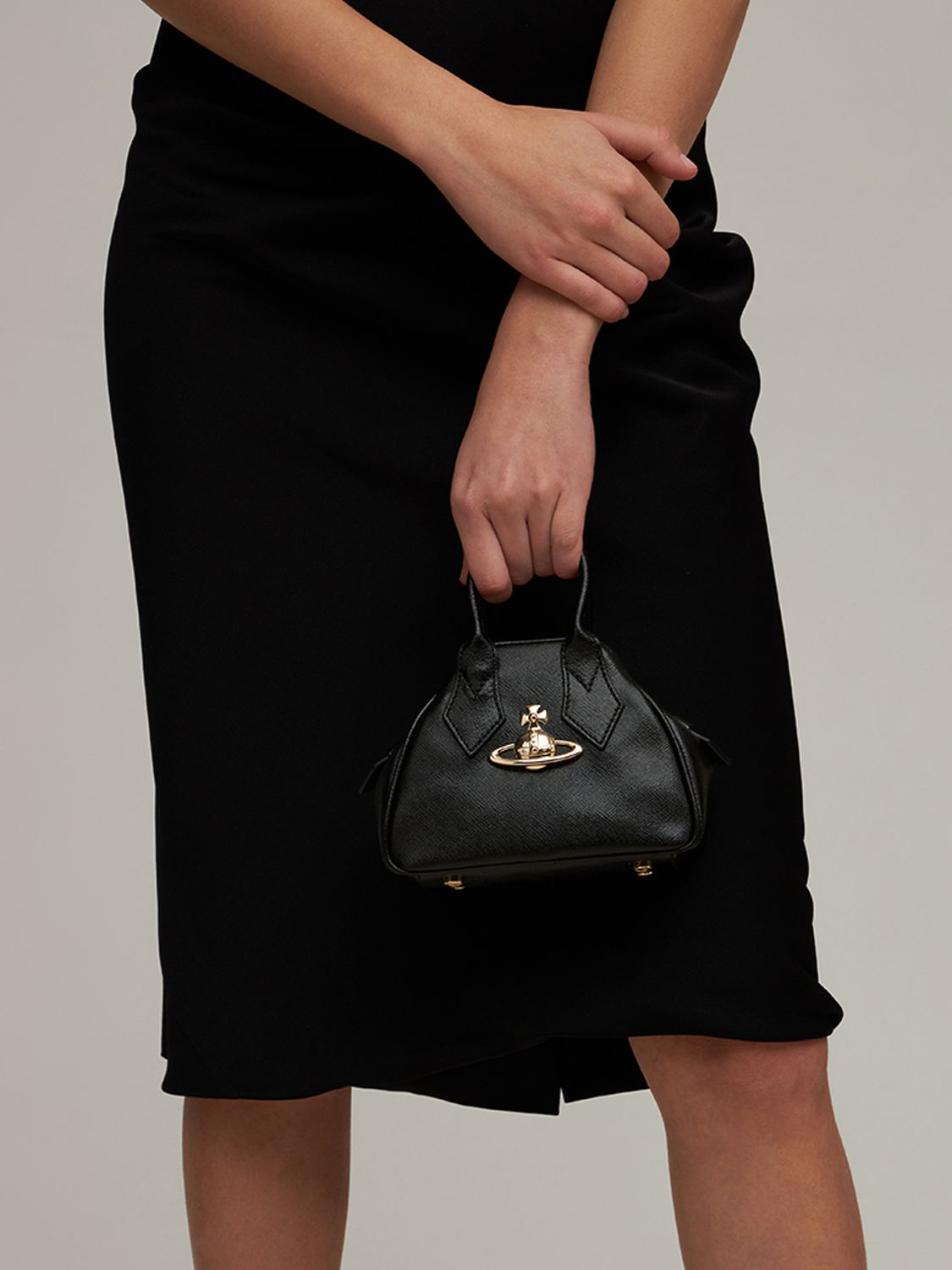 Shop Vivienne Westwood Mini Yasmine Saffiano Leather Bag In Schwarz
