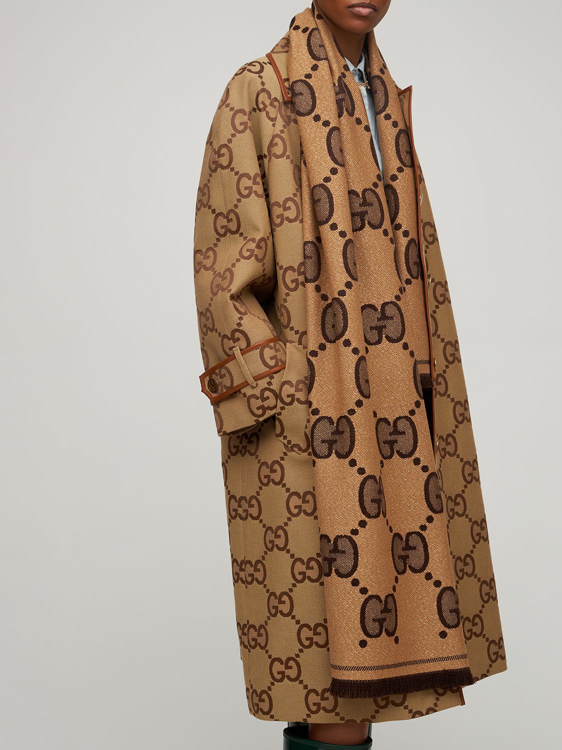 Shop Gucci Gg Wool & Lurex Jacquard Scarf In Beige