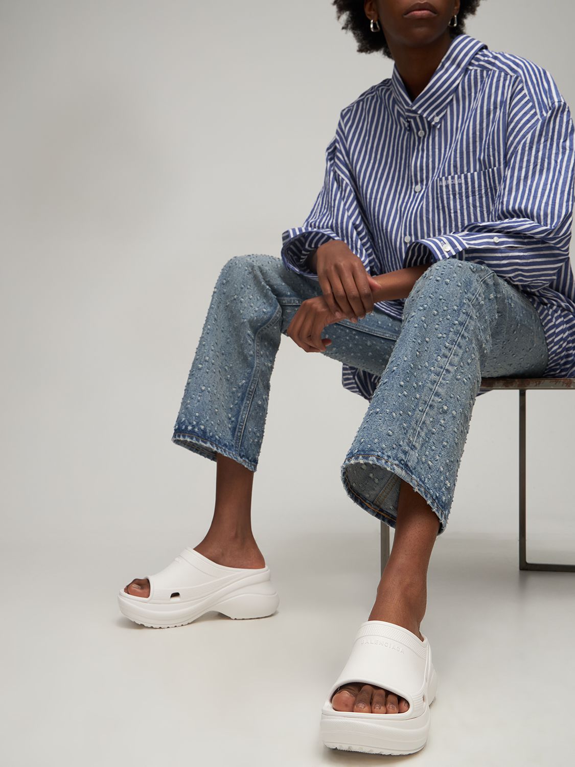 BALENCIAGA