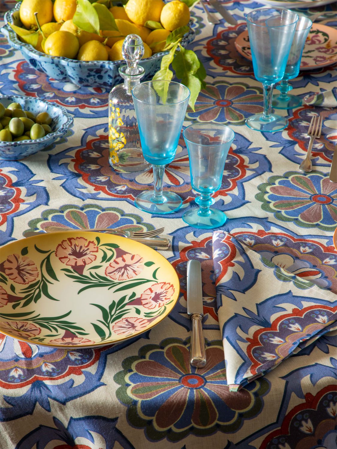 Cabana Set Of 4 Leonora Napkins In Multicolor
