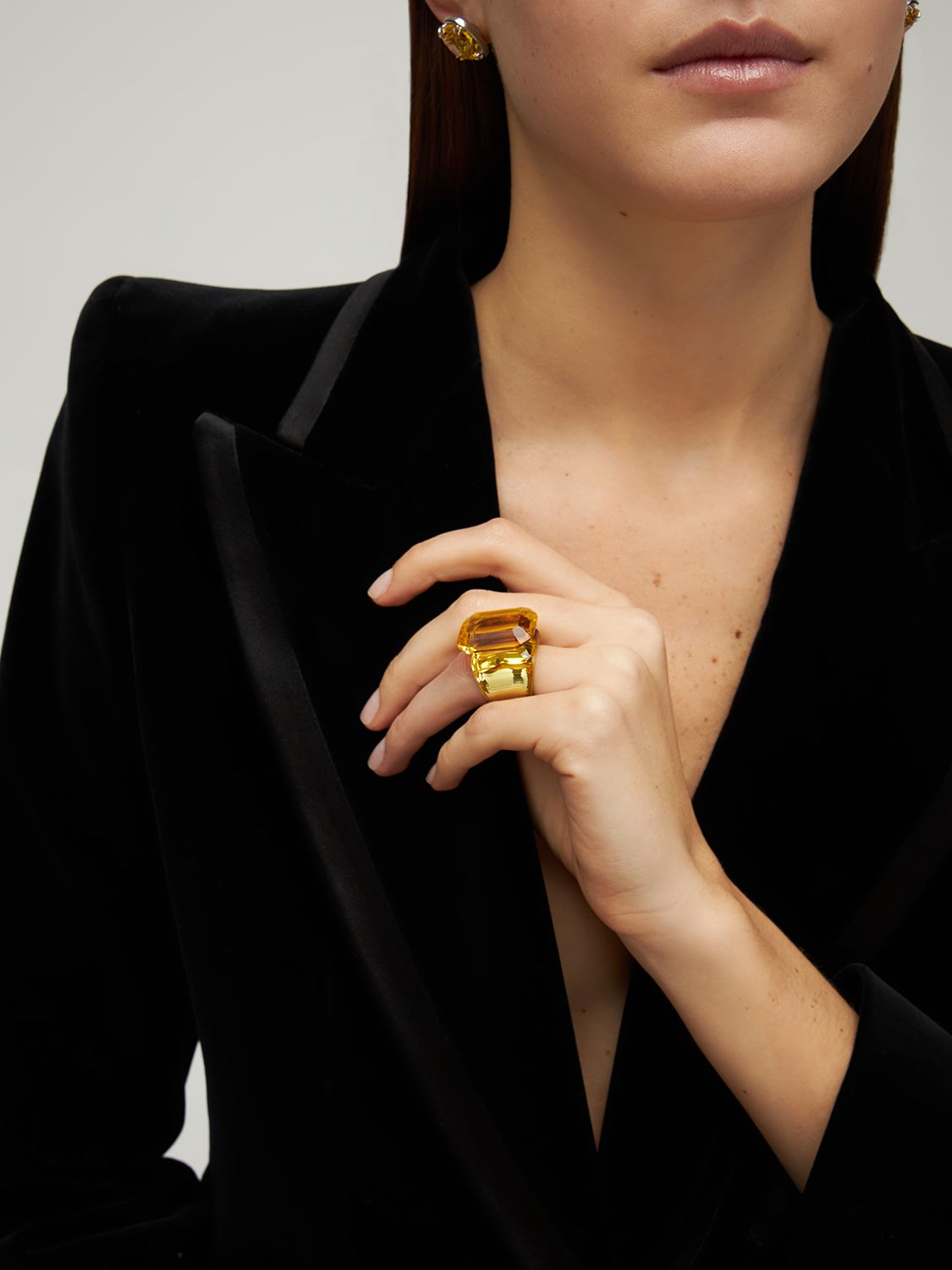 Lucent Swarovski Ring