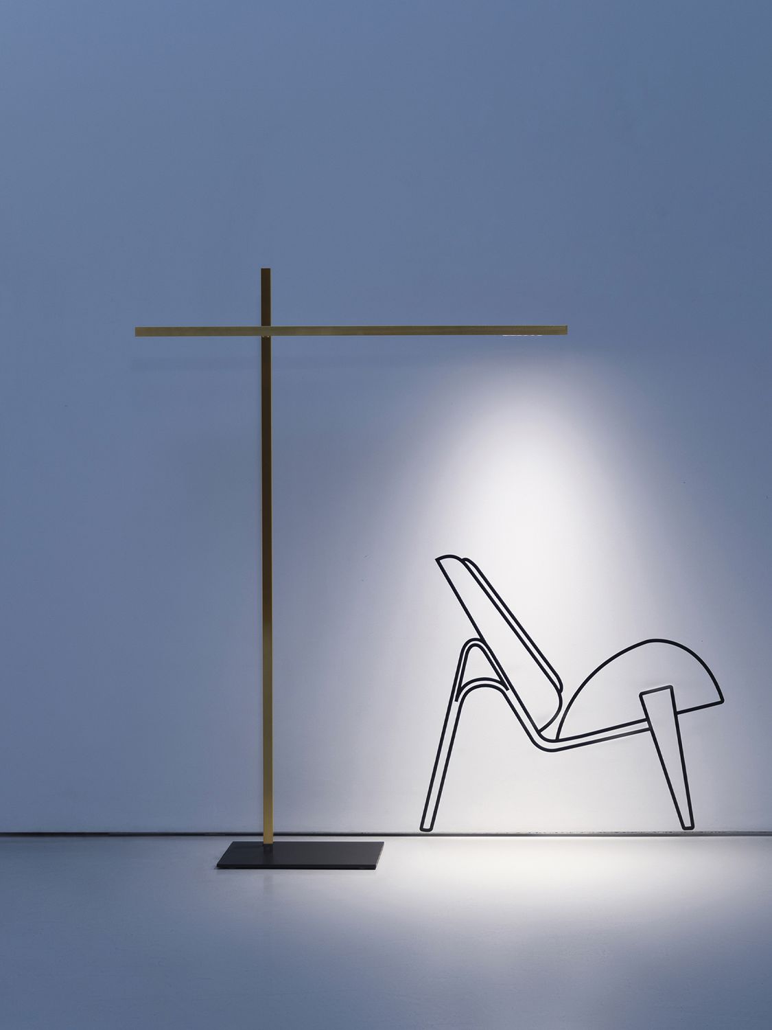 Davide Groppi Hashi Brushed Brass Floor Lamp In Blue