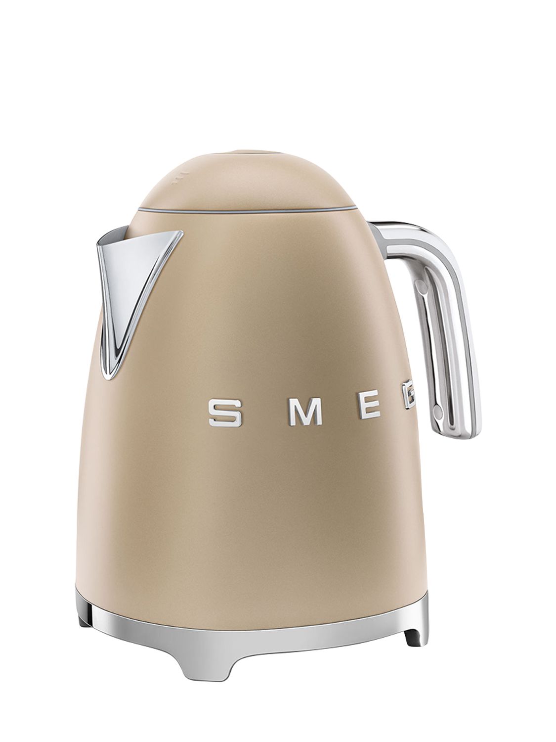 Shop Smeg Oro Opaco Electric Kettle In Gold