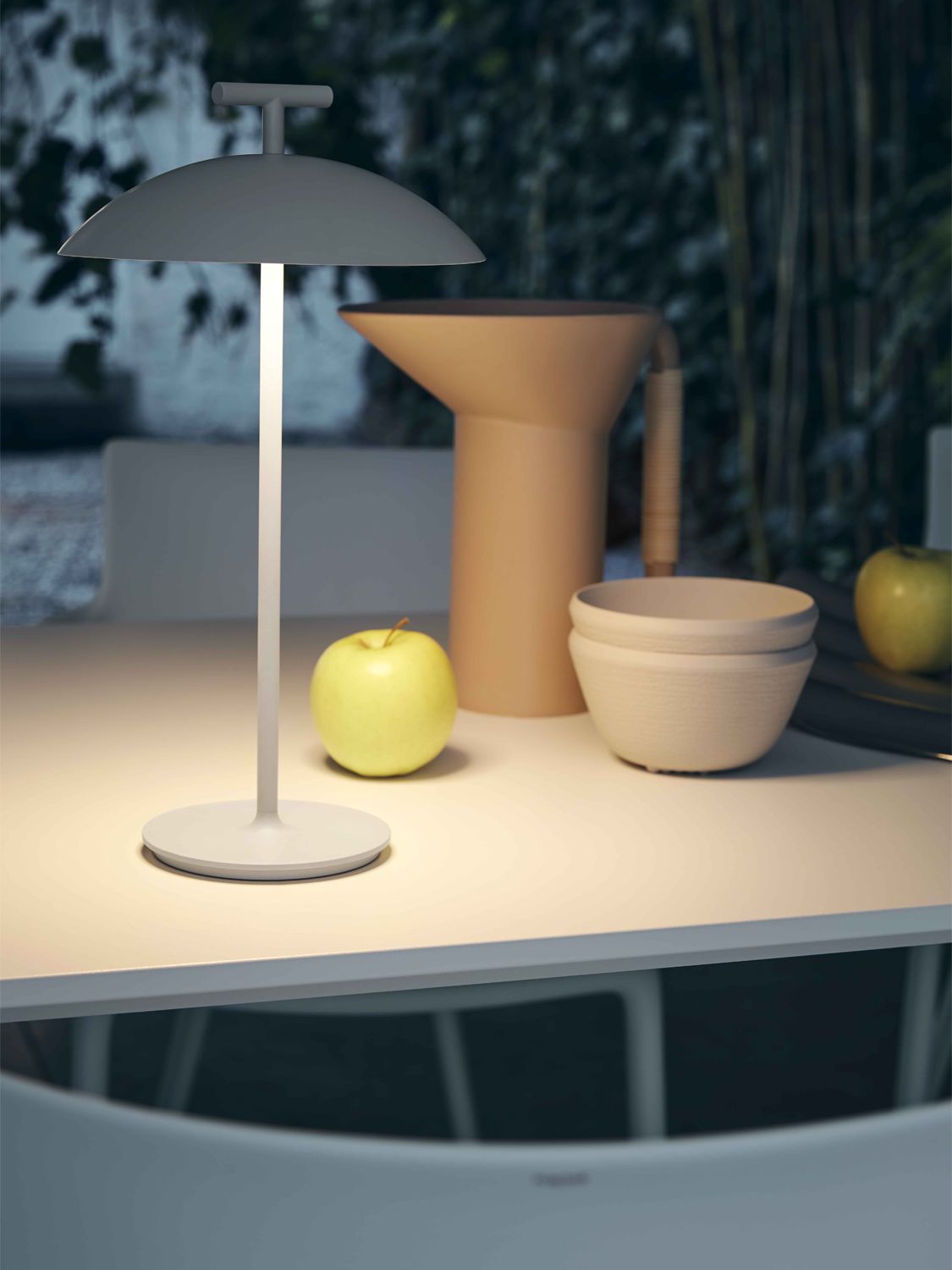 Shop Kartell Mini Geen-a Table Lamp In White
