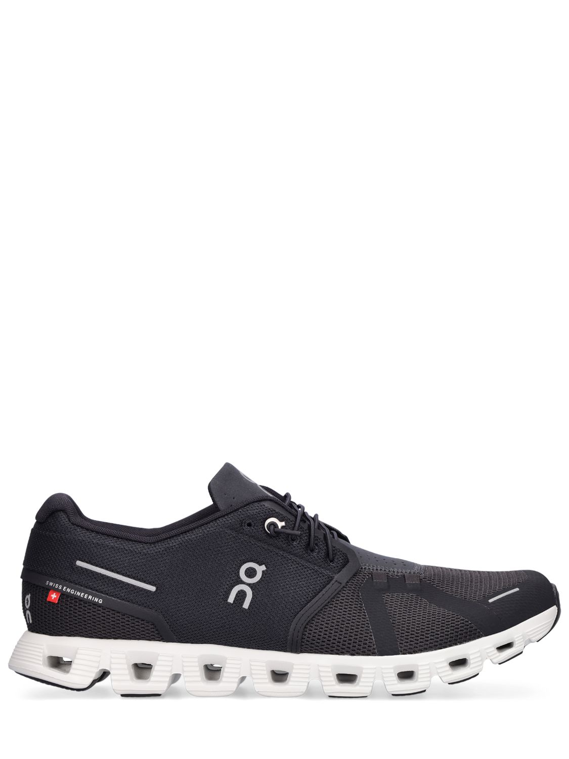 On Cloud 5 Sneakers In Black,white