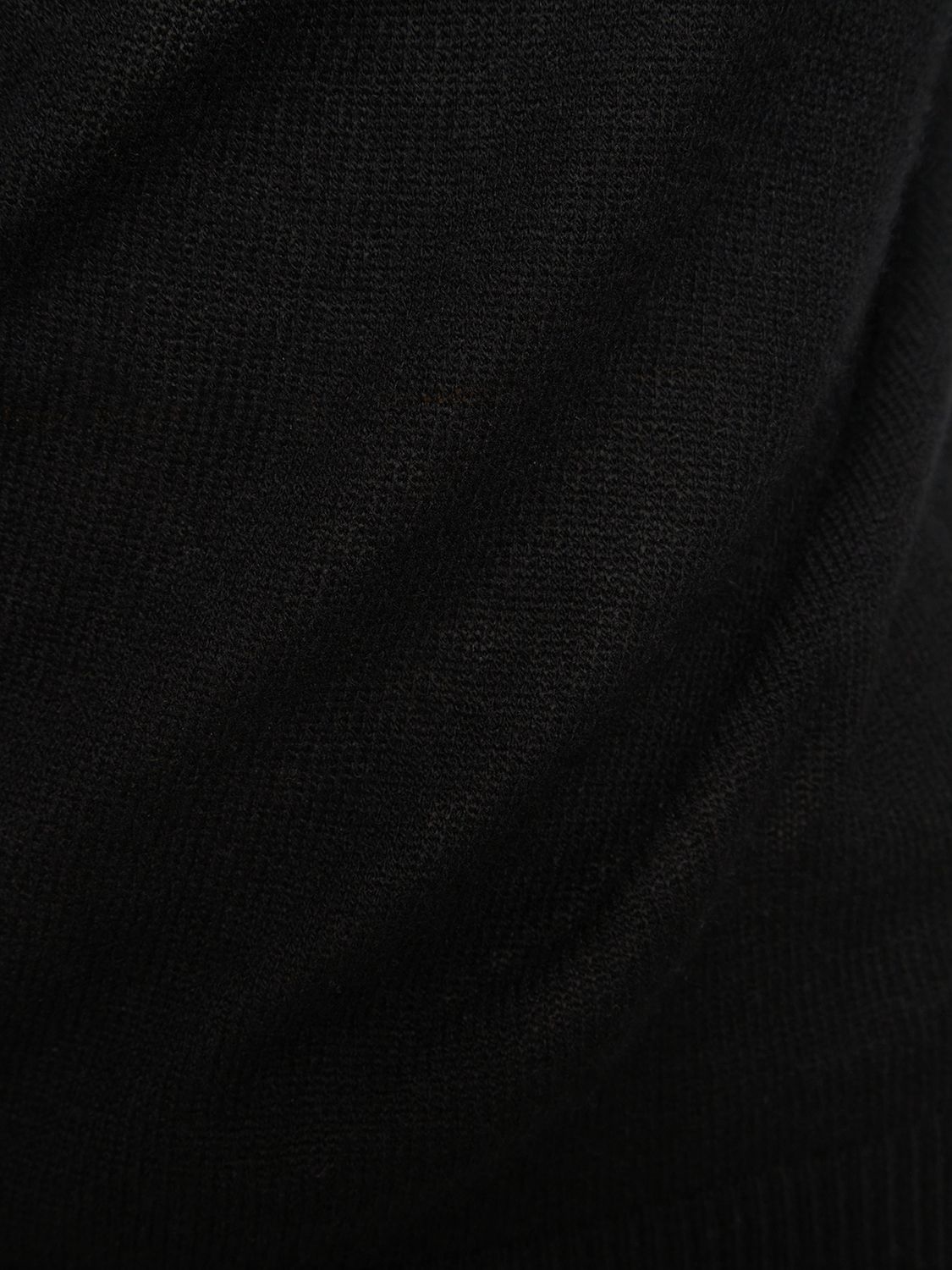 Shop Theory Short Sleeved Knit Cashmere Sweater In Black