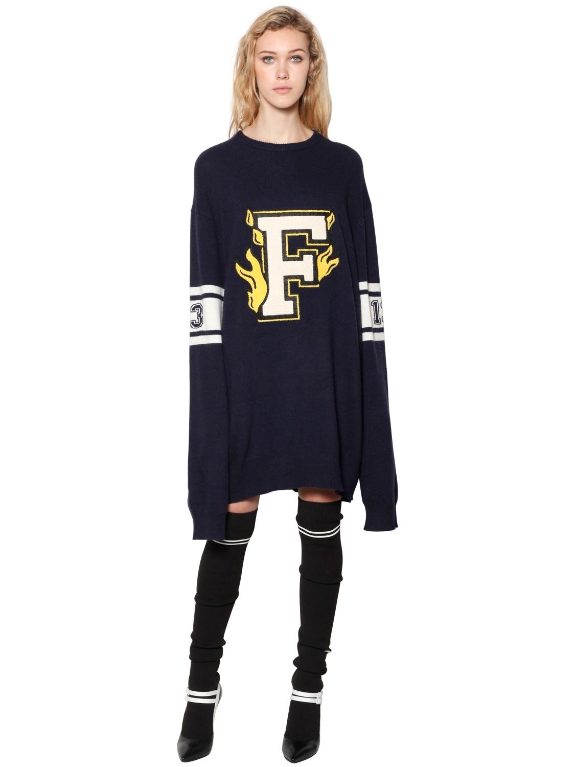 fenty oversized sweater