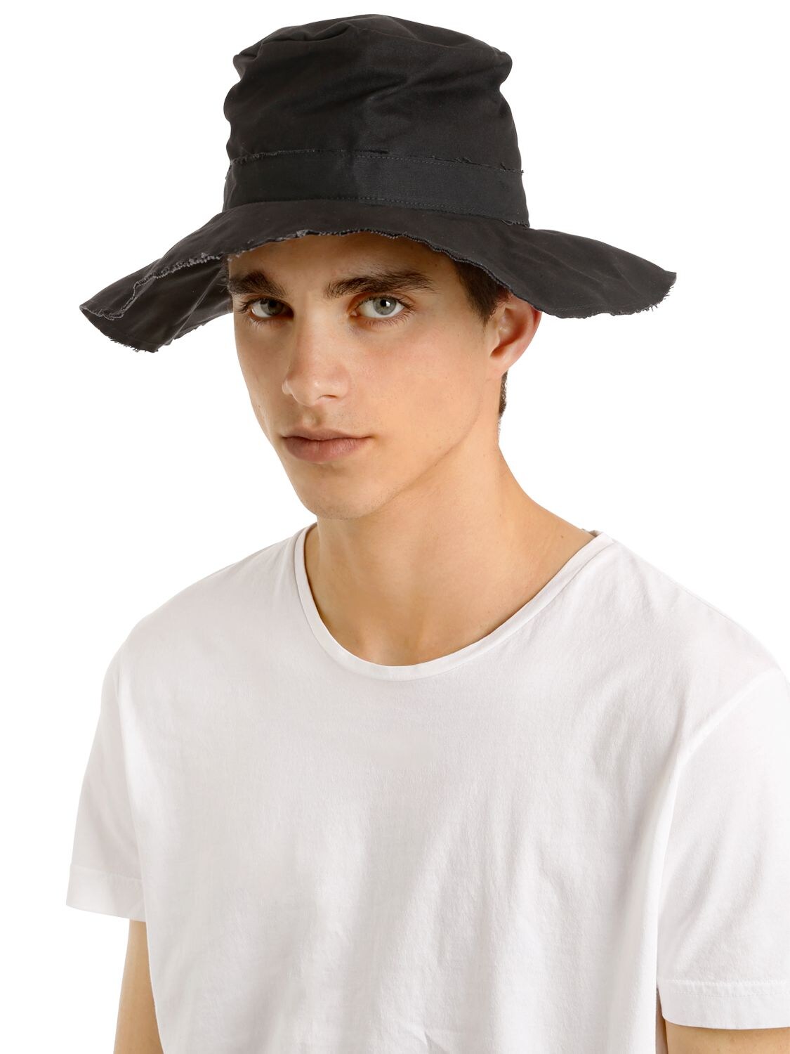 Scha Traveller Extra Big Wp Brimmed Hat In Black