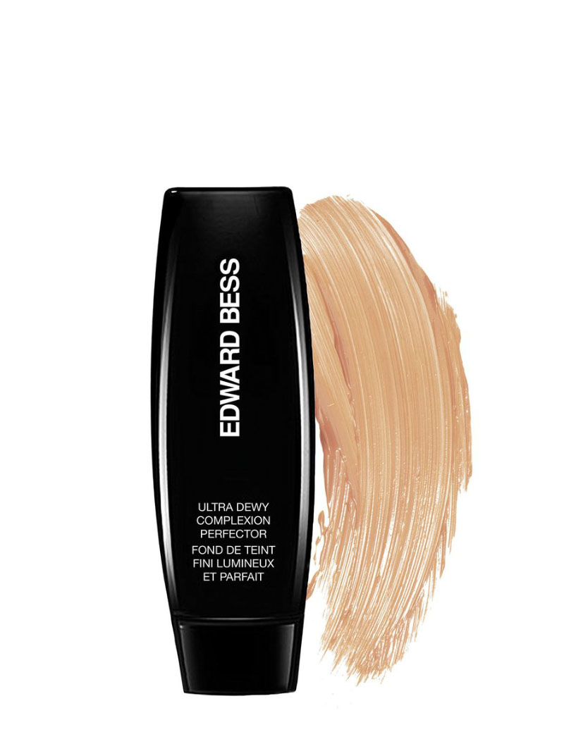 Foundation "ultra Dewy Complexion Perfector"