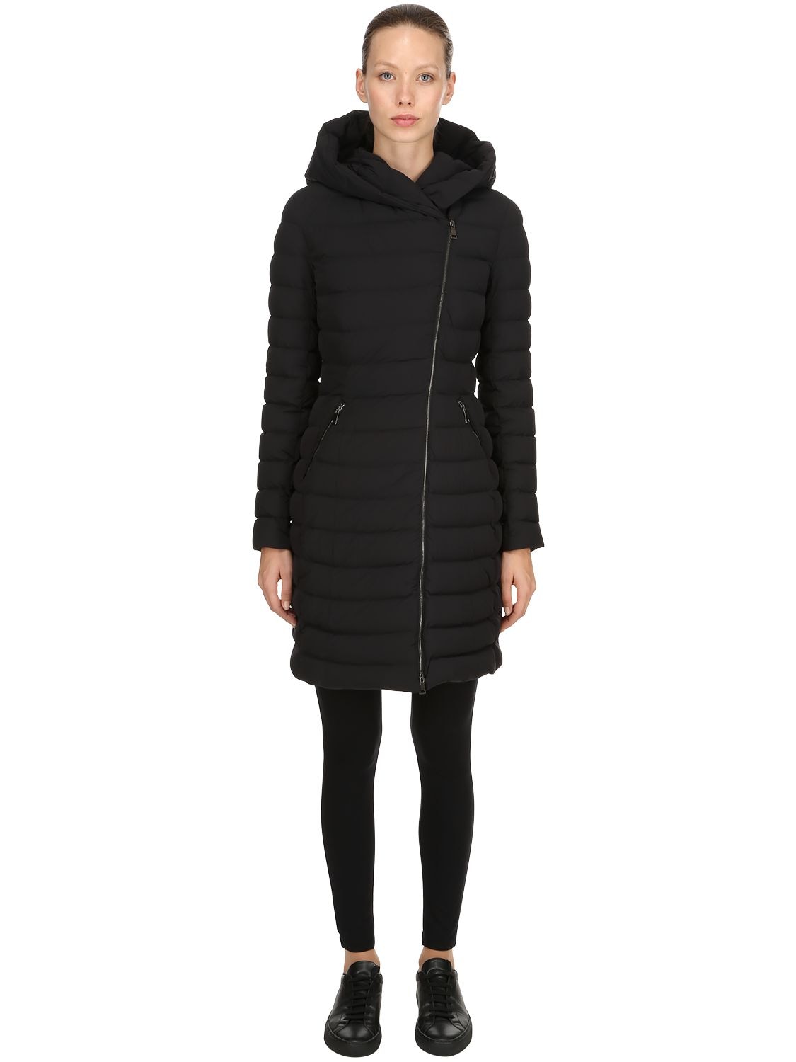 Moncler Barge Nylon Down Coat In Black