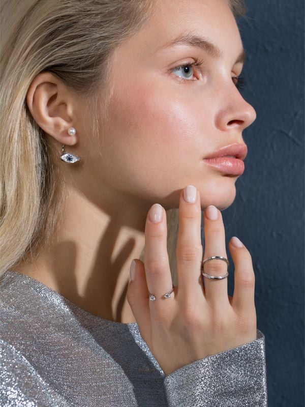 Shop Delfina Delettrez 18kt Diamond Dots Ring In Silver,diamond