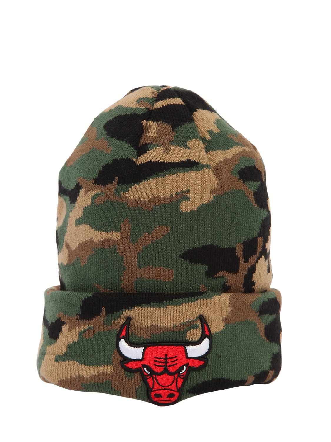 New Era Essential Chicago Bulls Camo Beanie Hat In Green