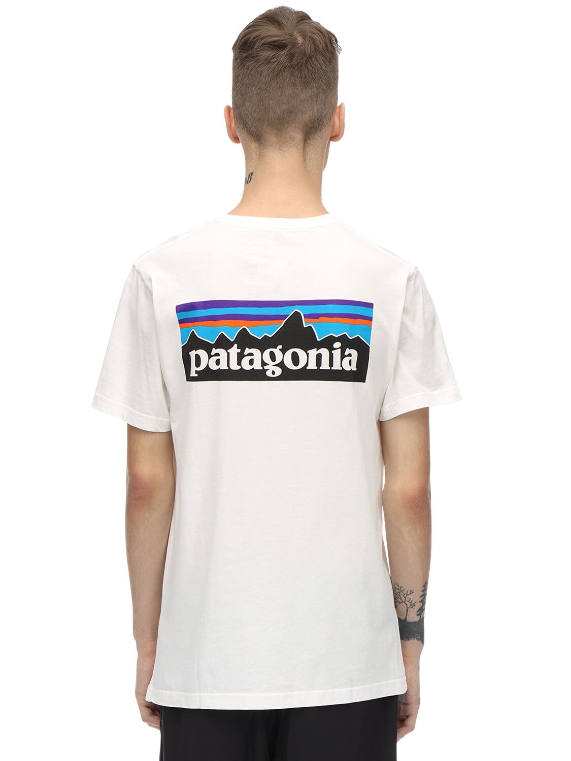 Patagonia P-6 Logo Printed Organic Cotton T-shirt In White