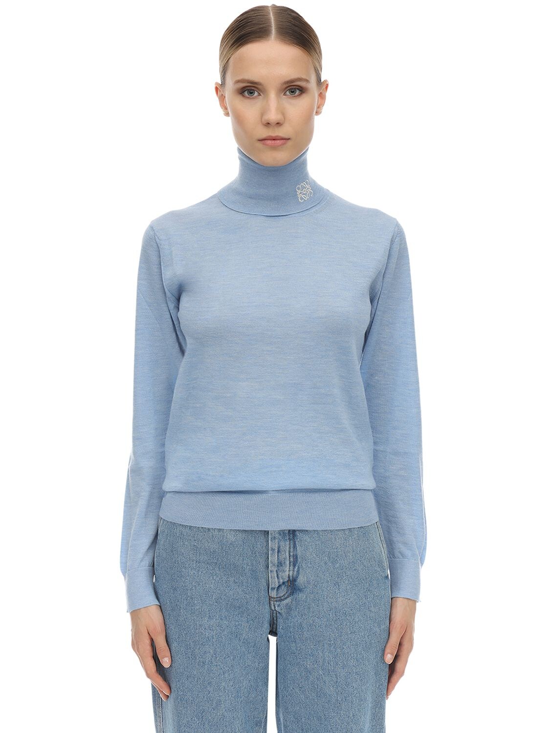 Loewe Logo-embroidered Roll-neck Cashmere Sweater In Light Blue 