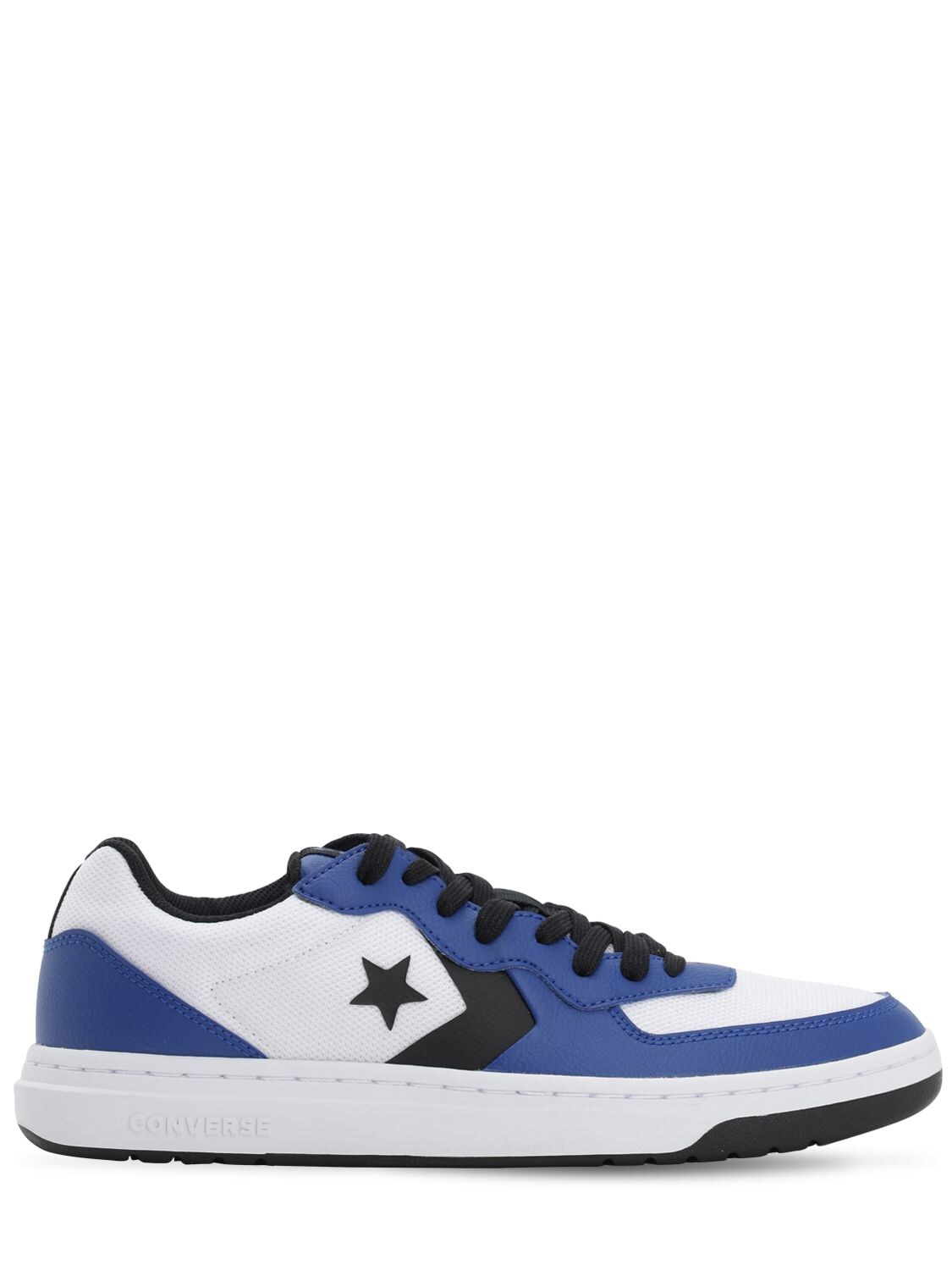 converse white and blue