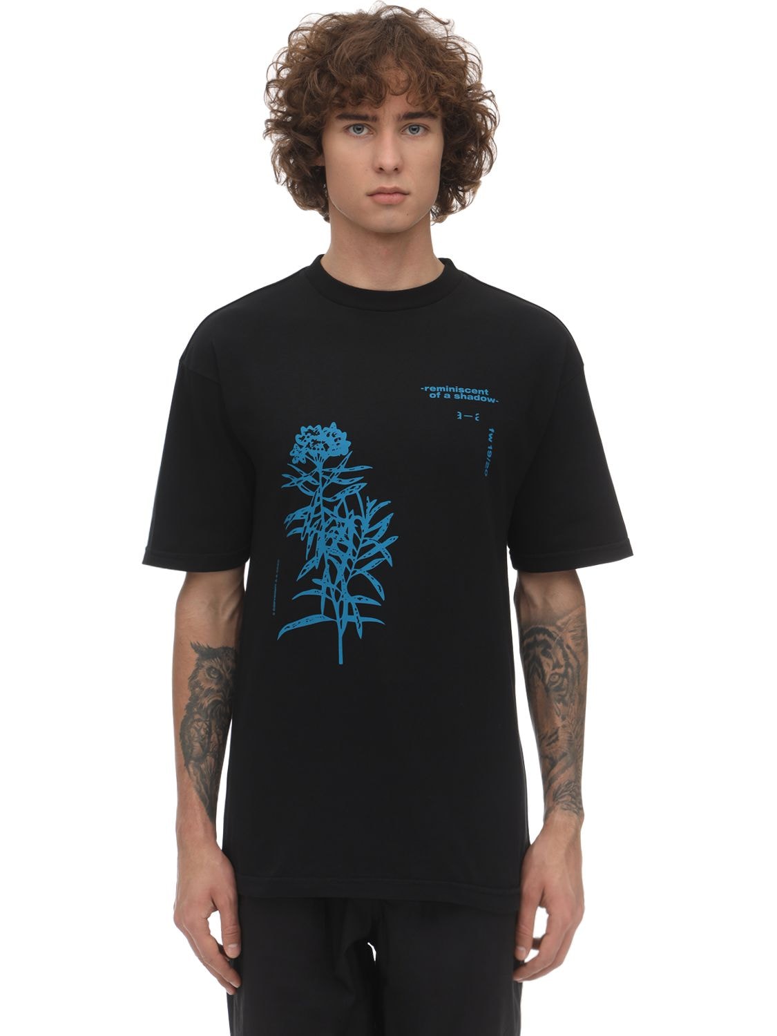 A-a   Artica-arbox Flower Graphic Cotton Jersey T-shirt In Black