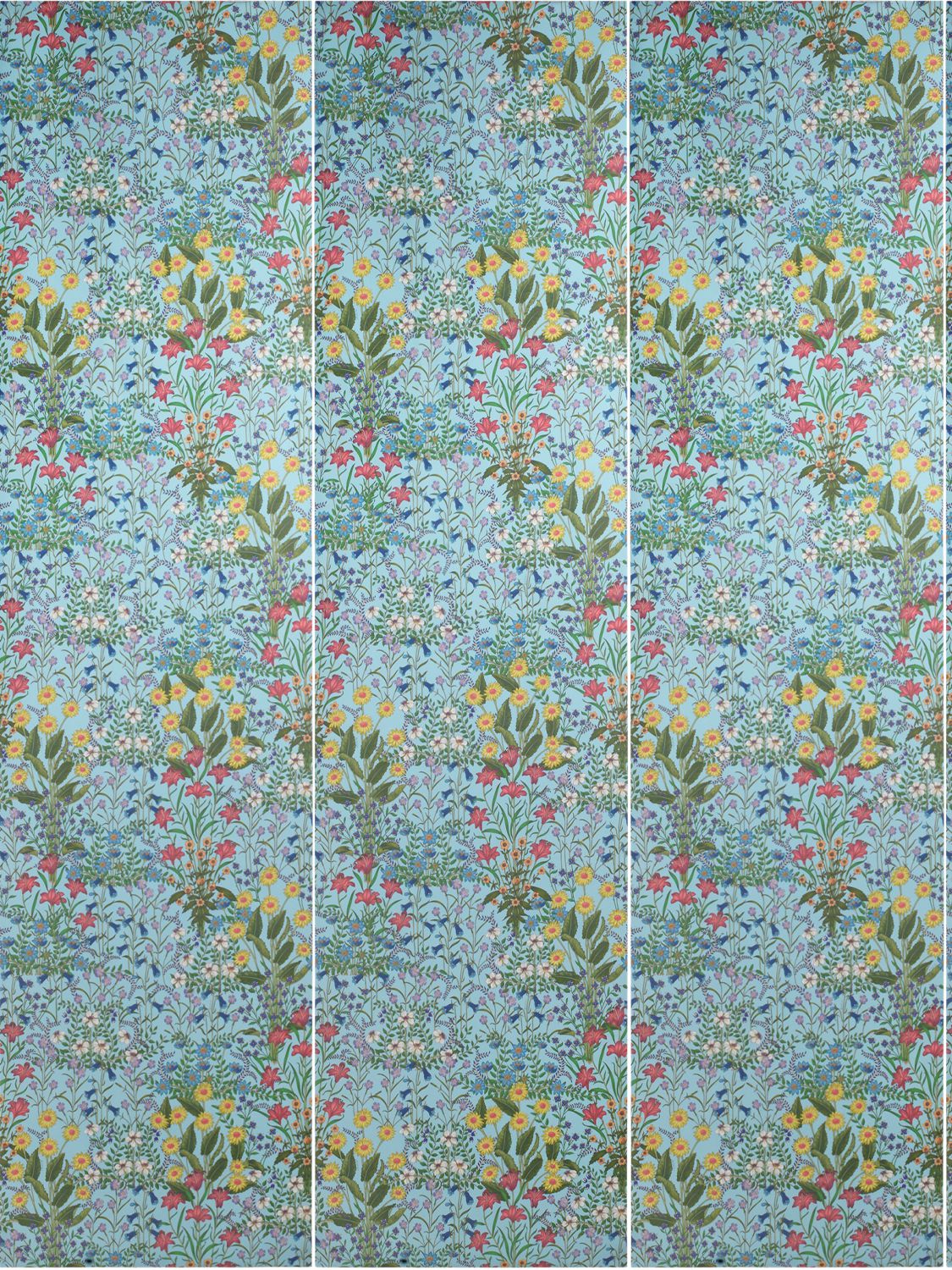 GUCCI FLORA PRINTED WALLPAPER