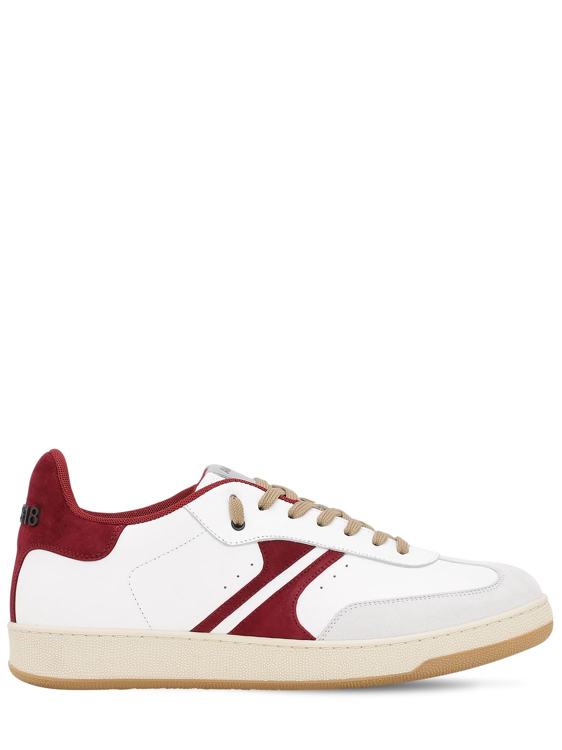 Am318 Arrow Sneakers In White,red