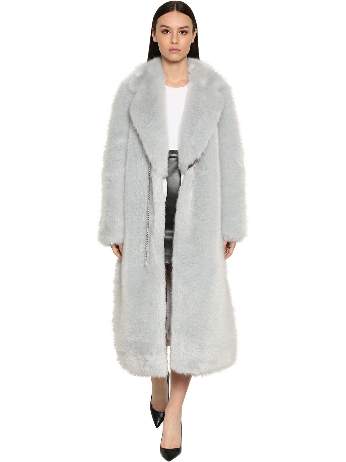 The super faux fur's trend - Latestmagazine