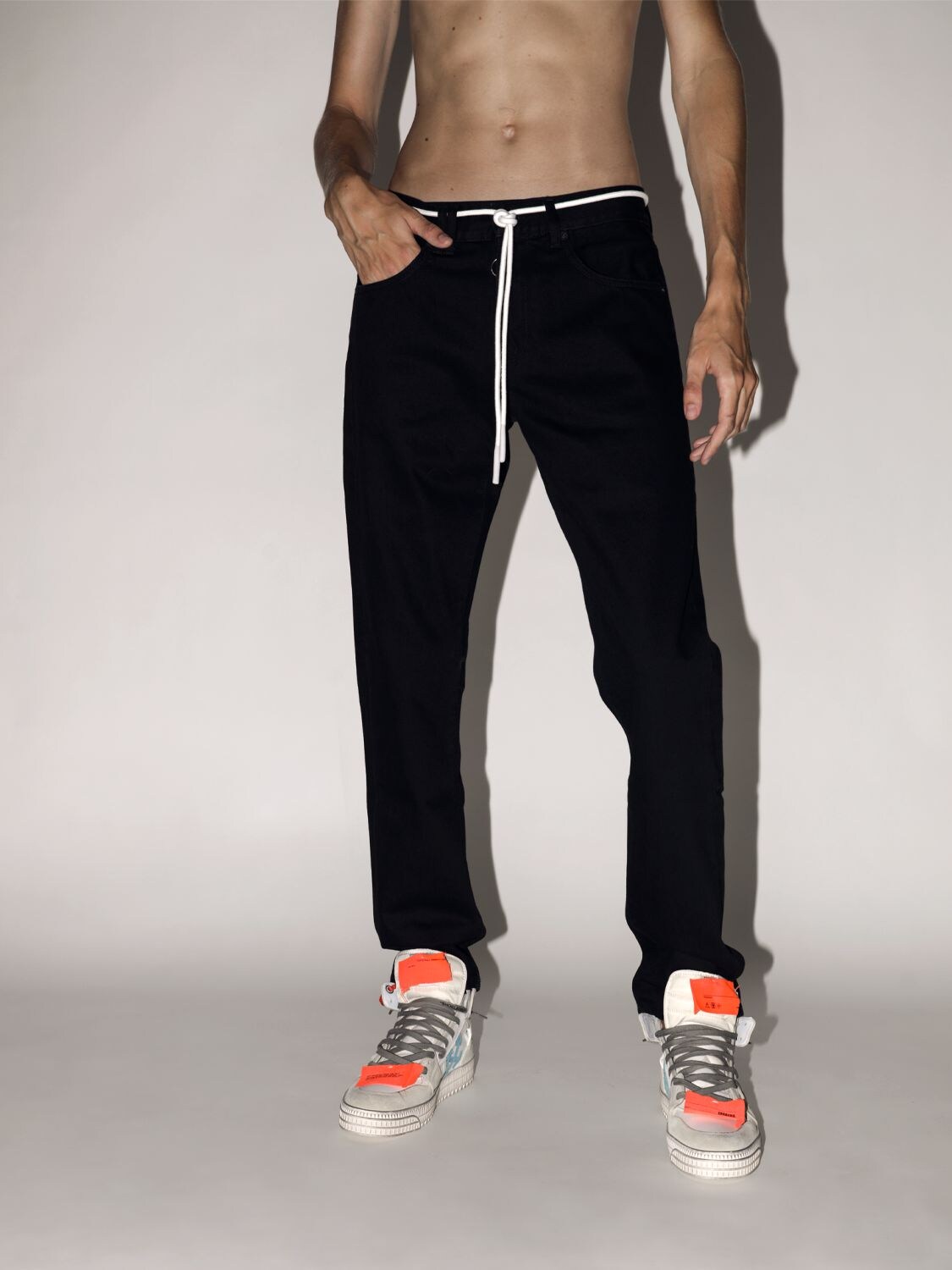Off-white Lvr Exclusive Printed Cotton Denim Jeans In Black