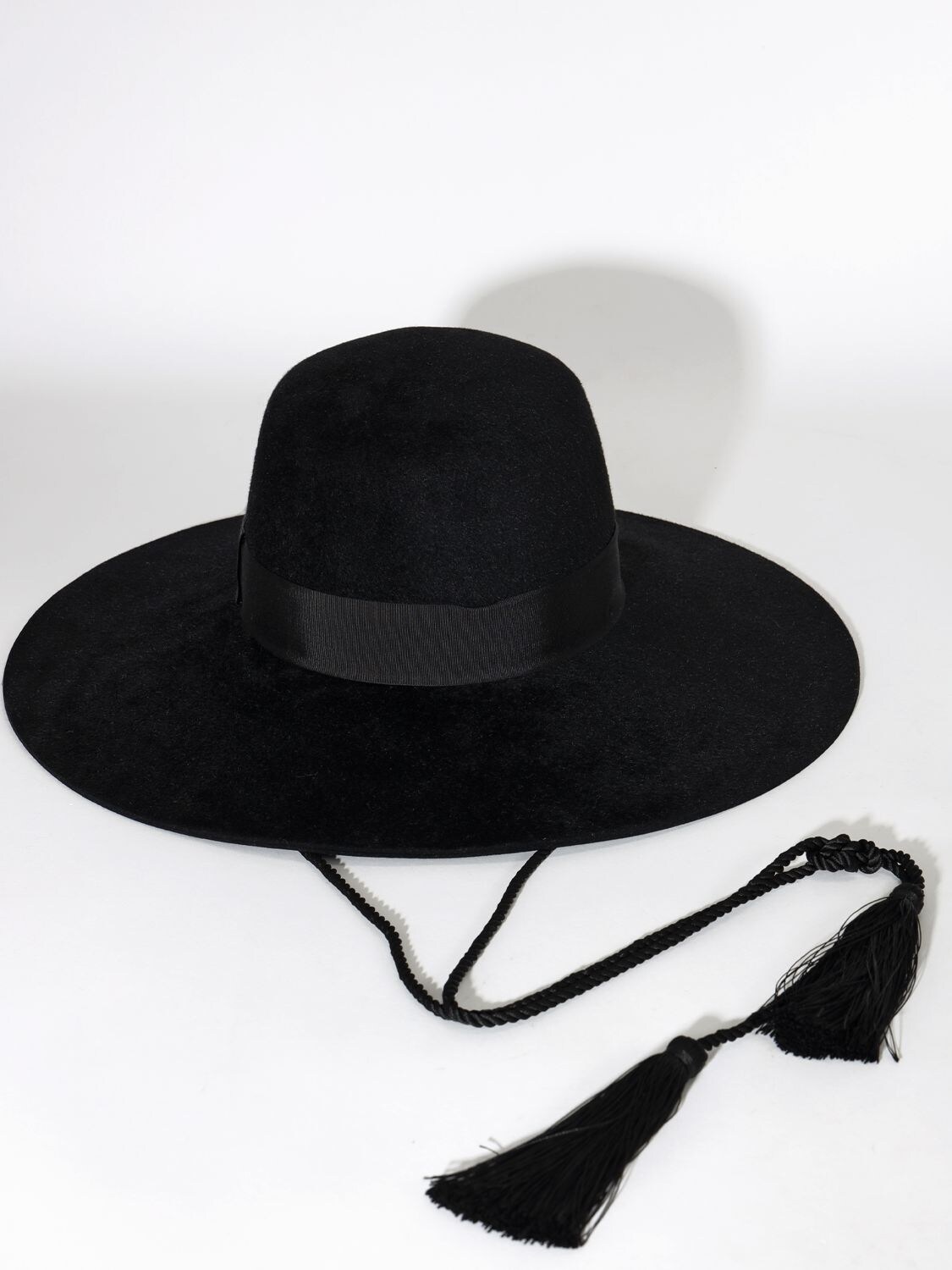 Gucci Lvr Exclusive Black Felt Hat W/tassel