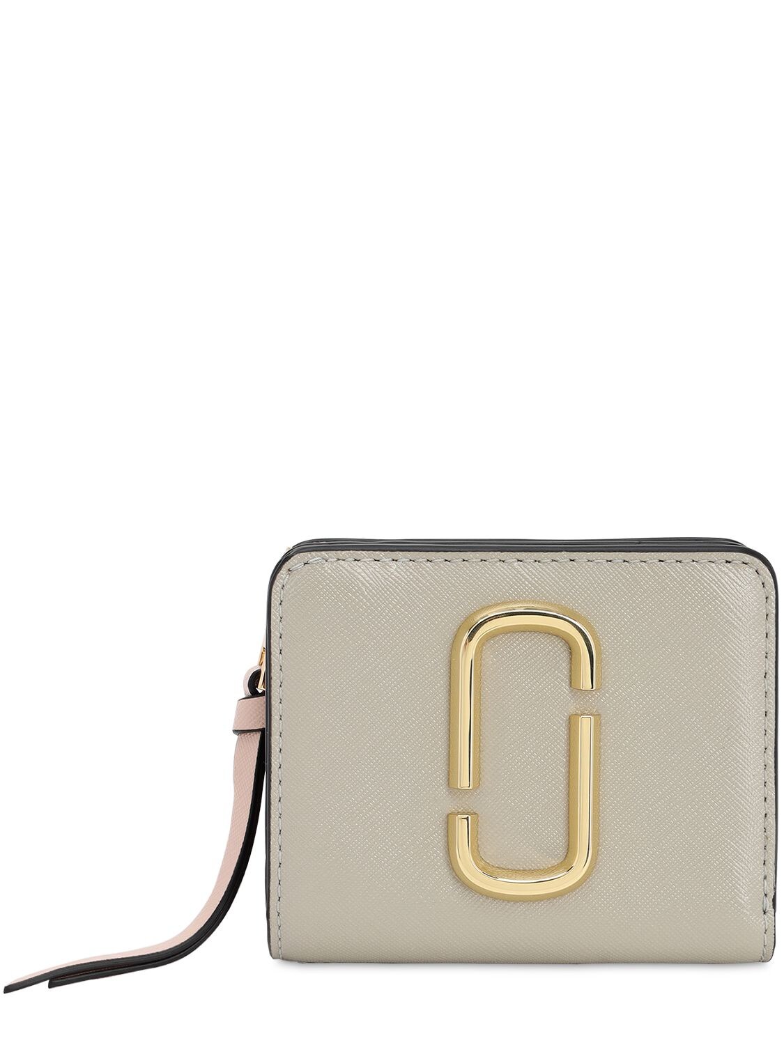 Marc Jacobs Compact Grained Leather Wallet In Beige