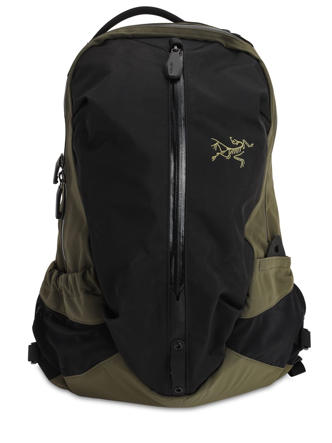 Arc'teryx Arro 16 Backpack In Wildwood