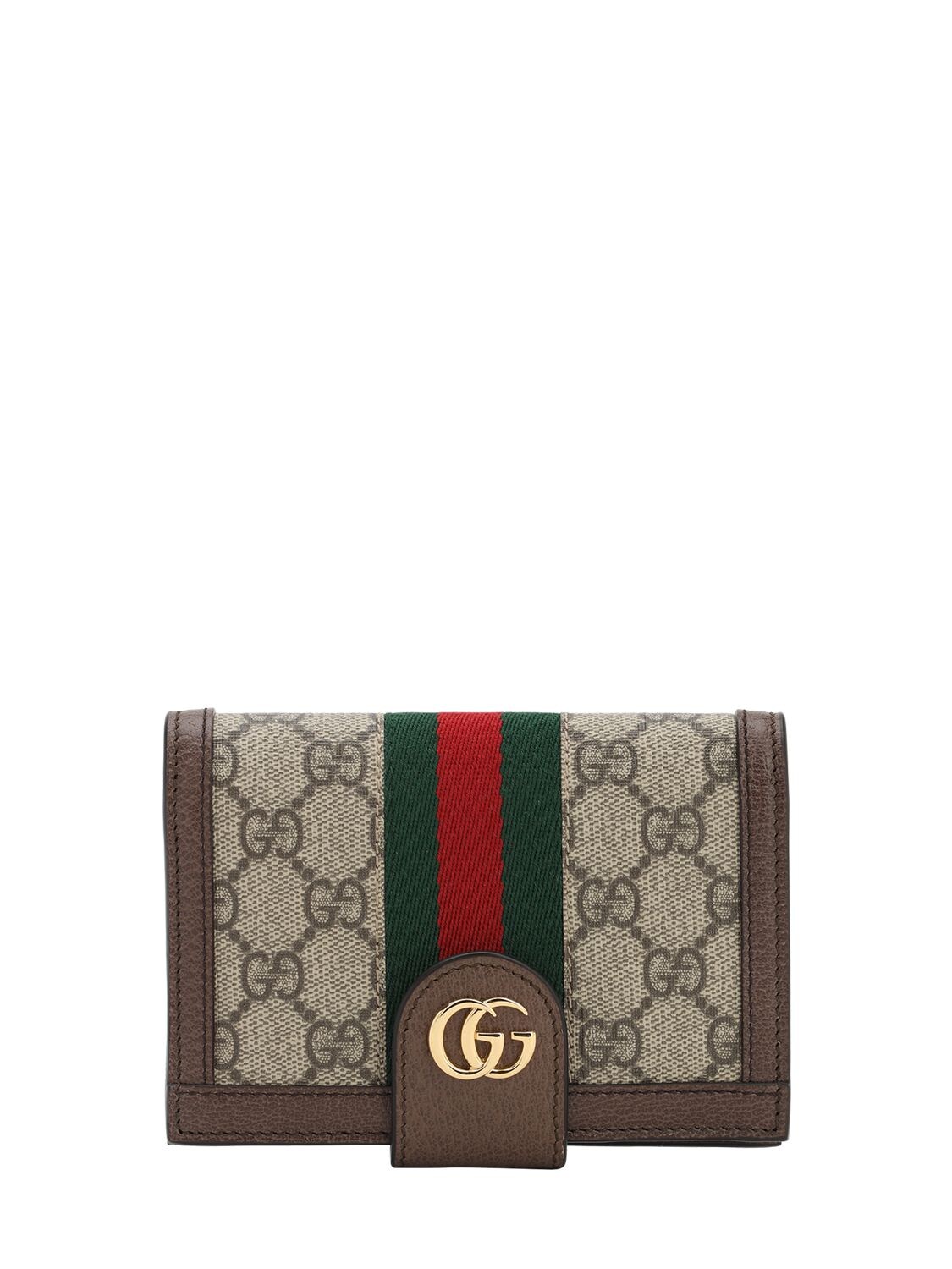 Gucci Gg Supreme Passport Holder