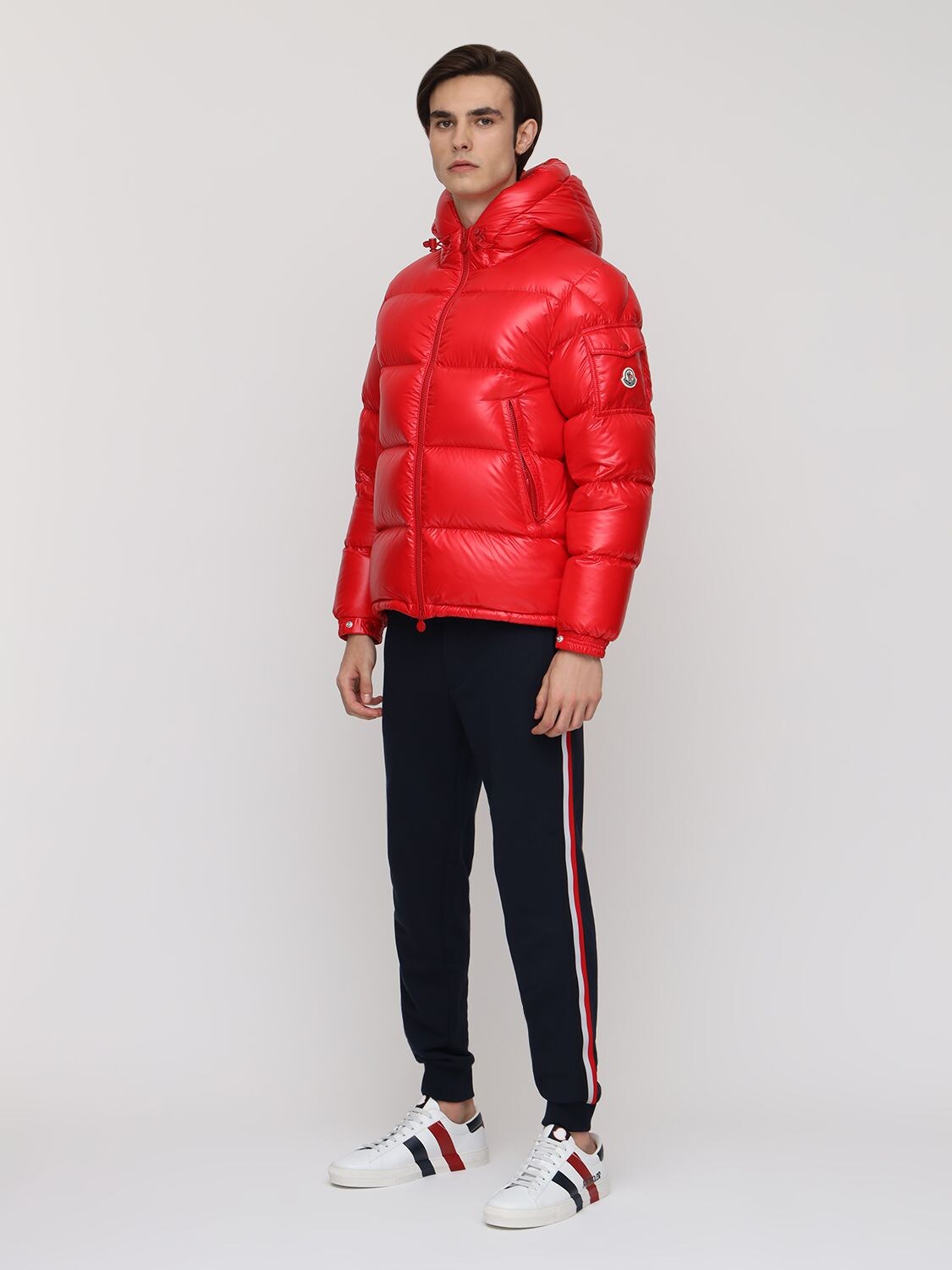 メンズ Moncler ダウン 色 ジャケットにしてみる Styling Widget