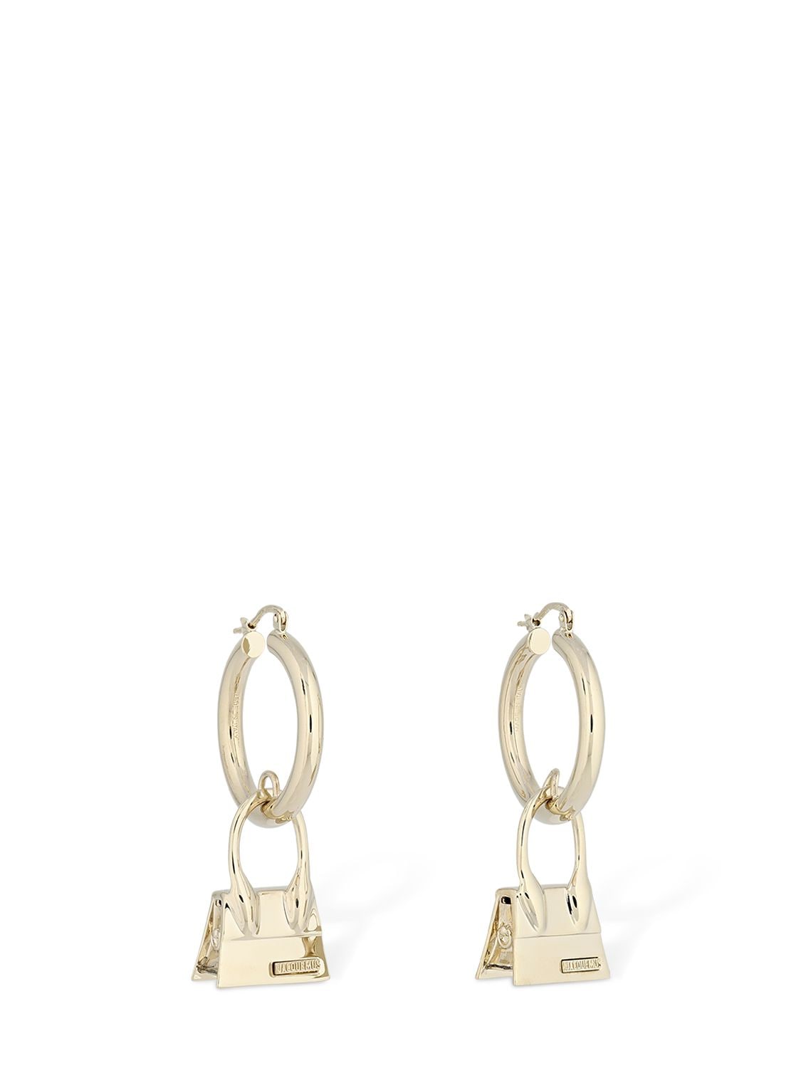 Shop Jacquemus Les Creoles Chiquito Earrings In 金色