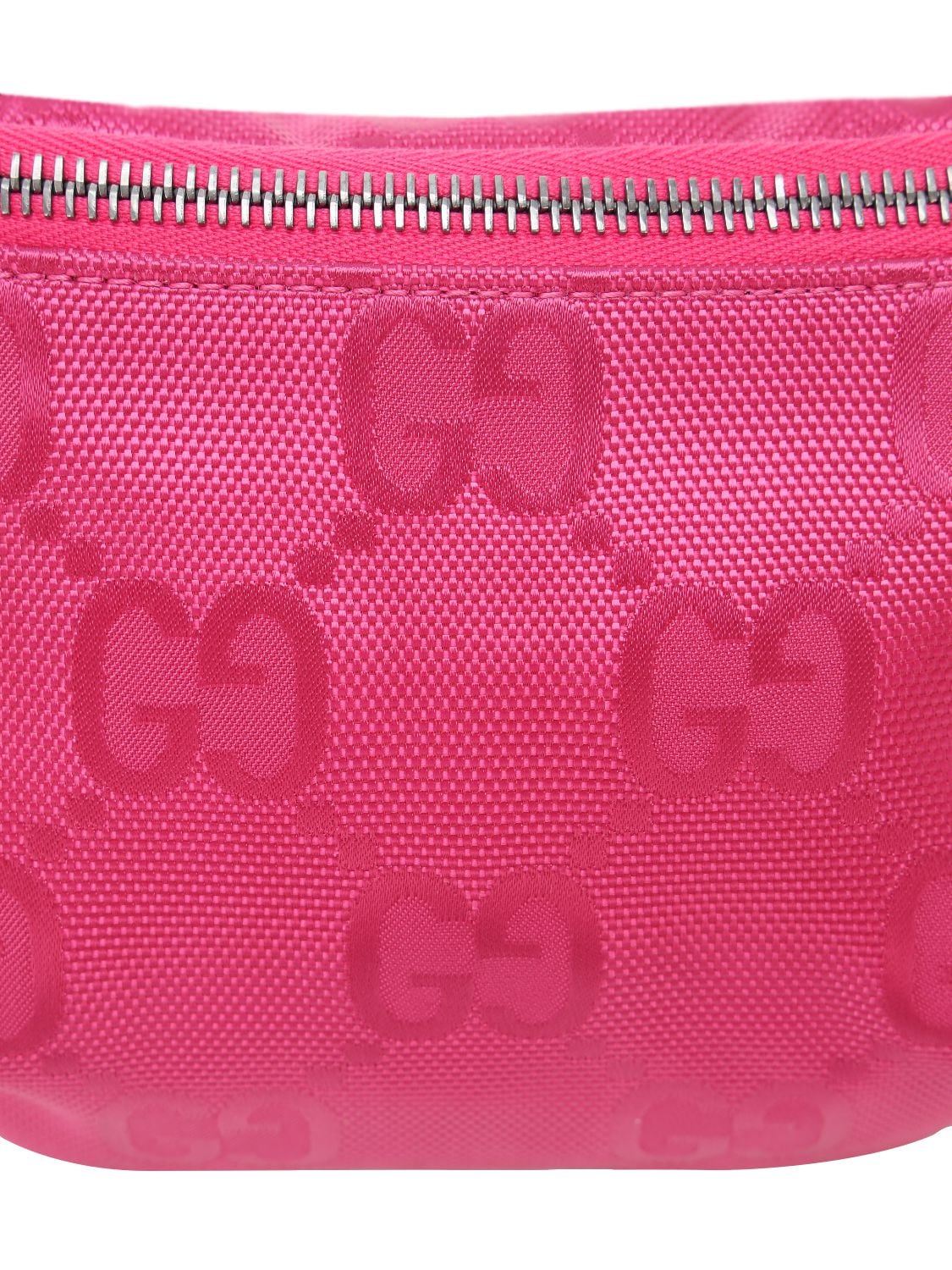 GUCCI: belt bag in GG Supreme nylon - Fuchsia