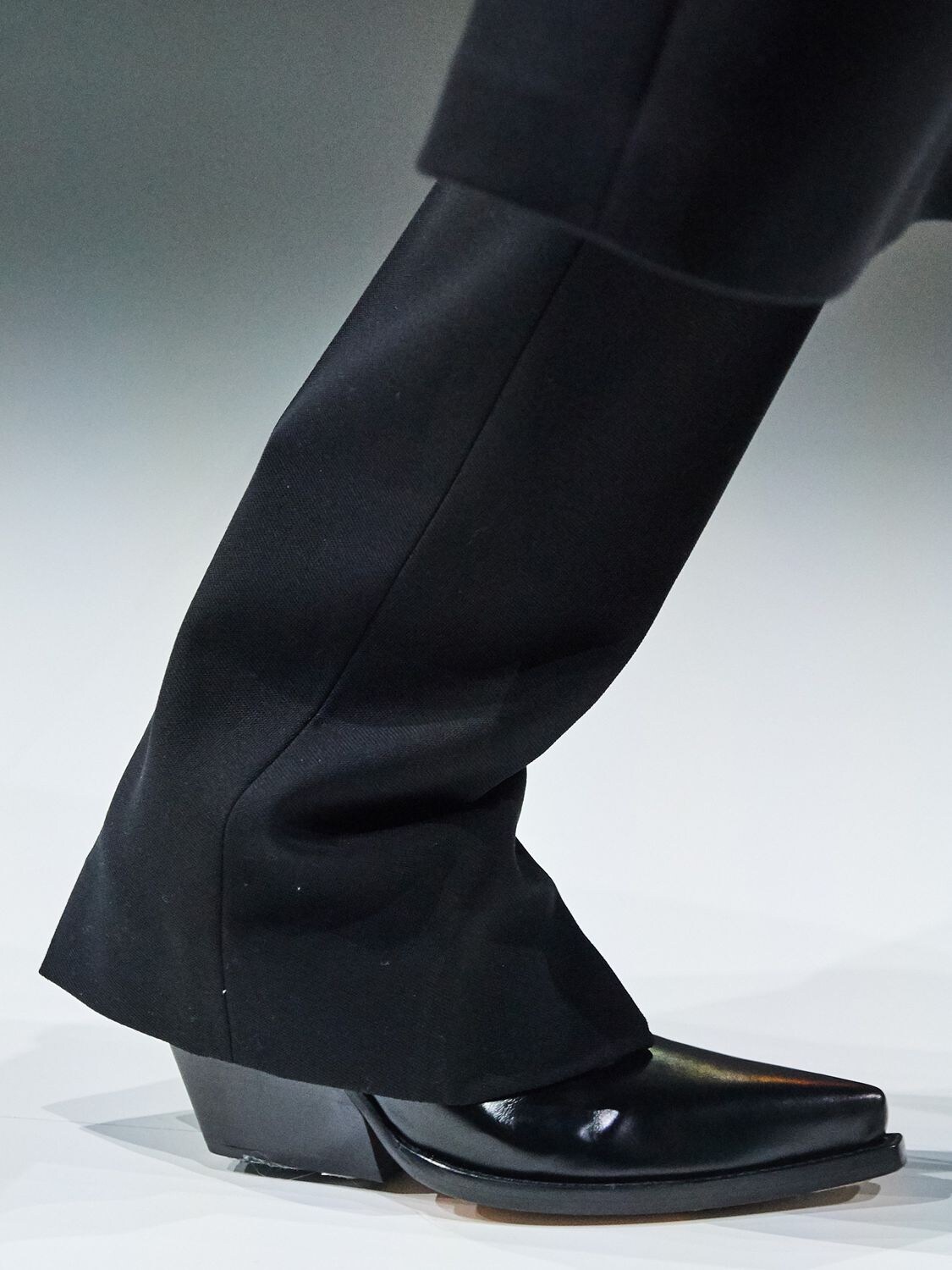 bottega veneta lean